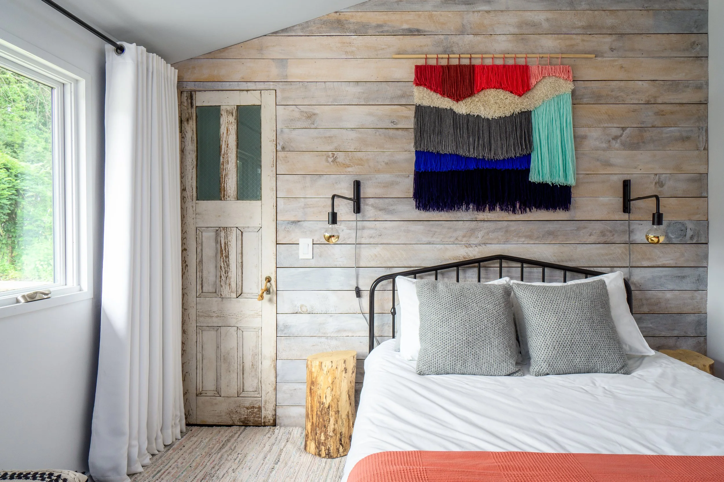 The Modern Farmhouse (Kerhonkson, NY)