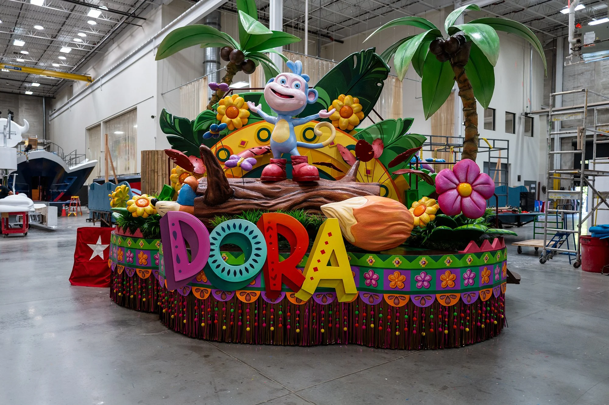 Dora-Float2k.jpg