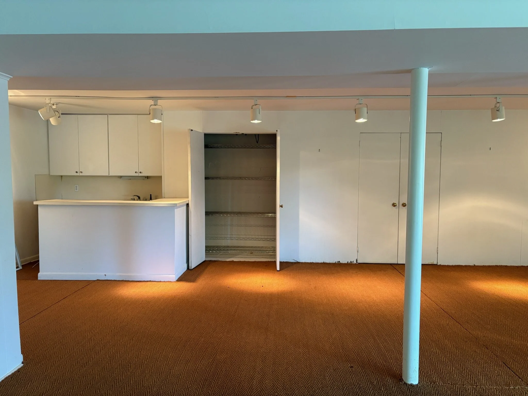 umber-hill-before-renovation.jpg