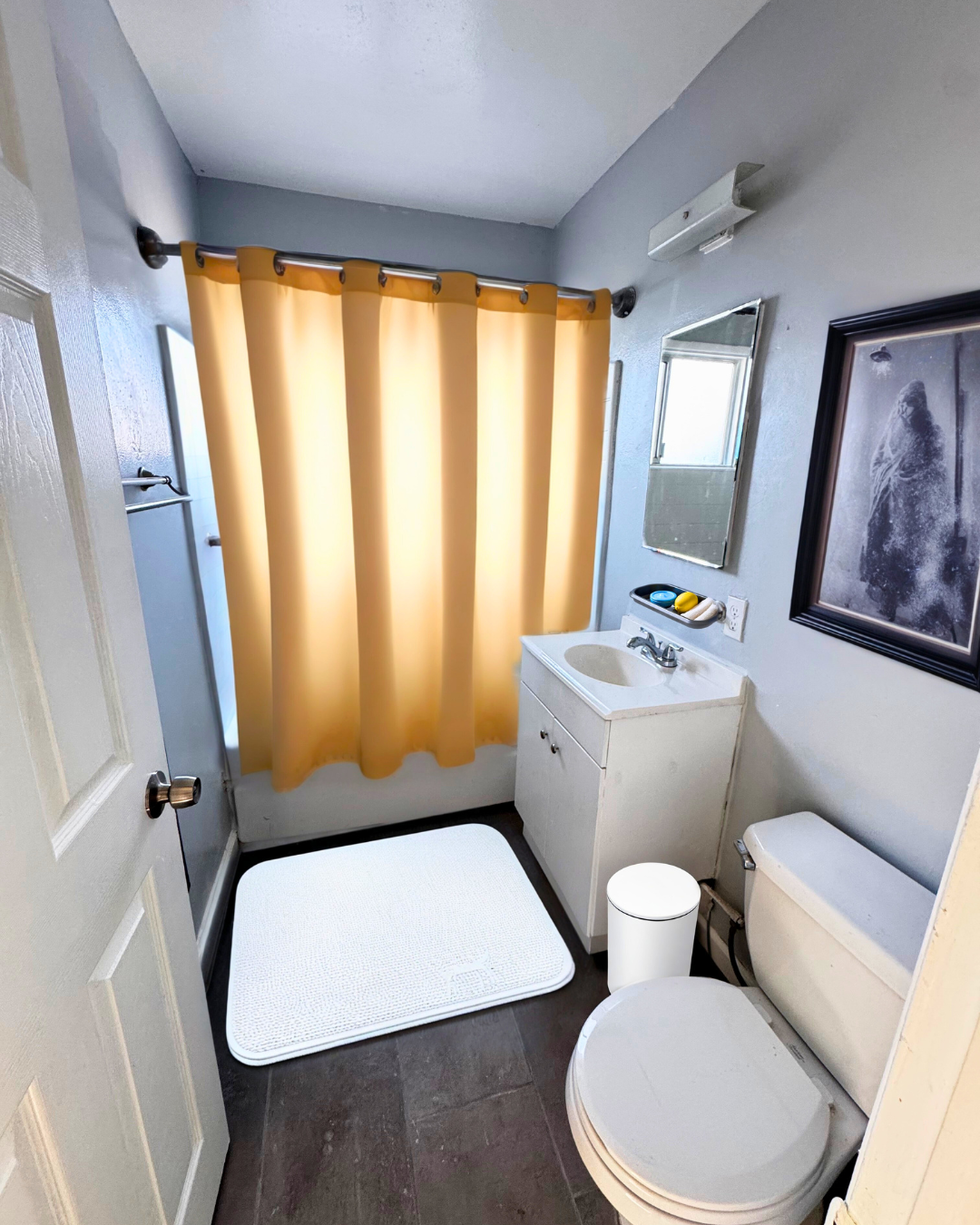 11729 Washington Blvd #D.png