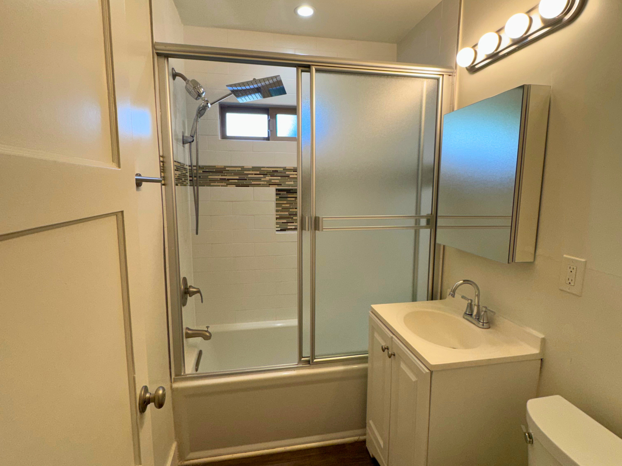 8893 Reading Ave Westchester, CA 90045 (3).png