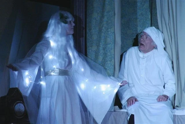 08-monroe-theatre-guild-a-christmas-carol-02_orig.jpg
