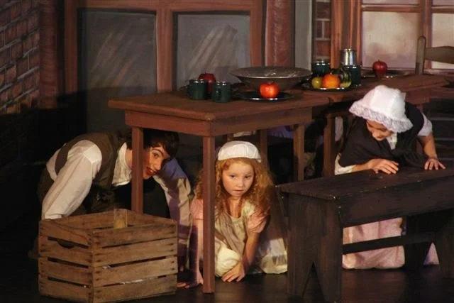 10-monroe-theatre-guild-a-christmas-carol-04_orig.jpg