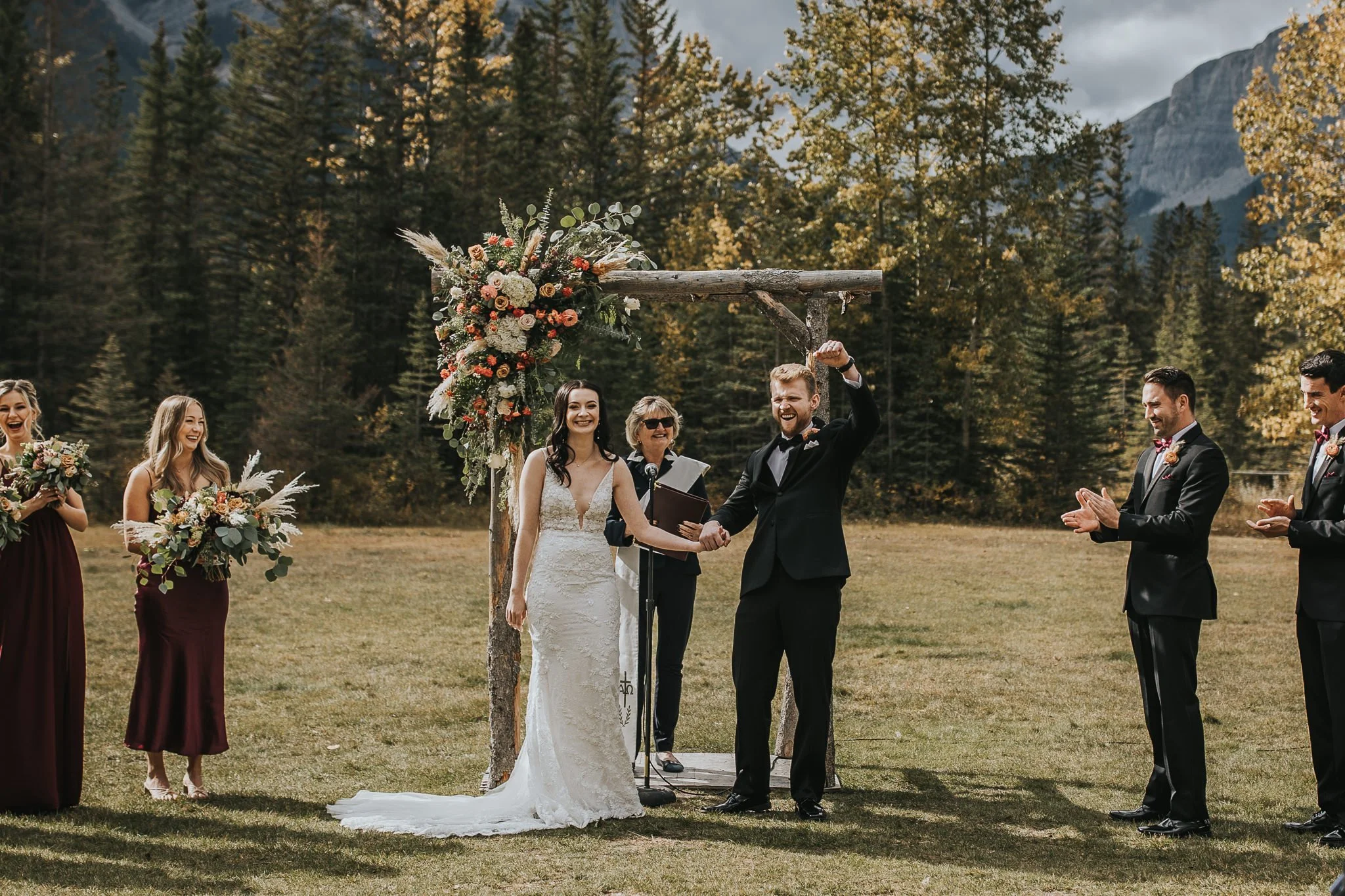 Fall wedding in Canmore 