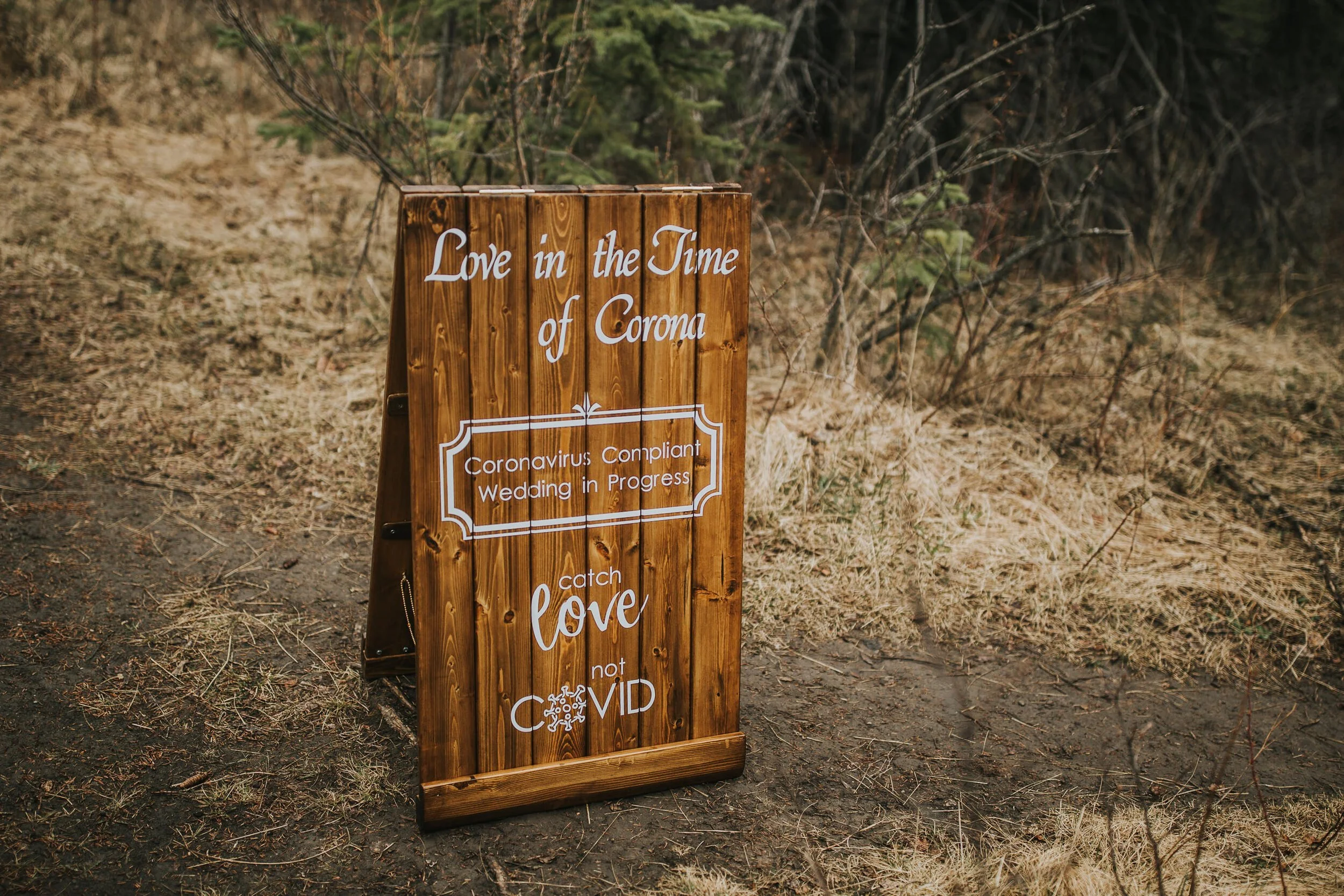 Intimate-Calgary-Wedding