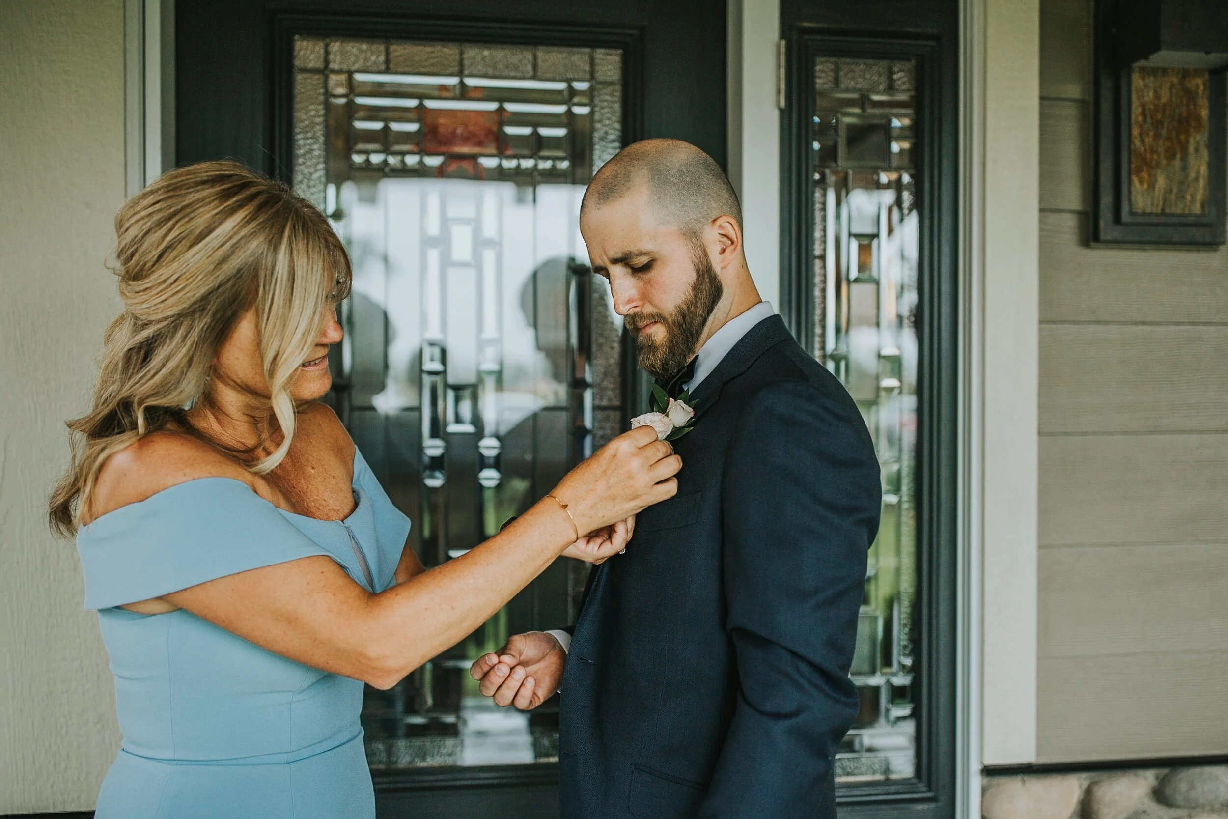 Intimate-Ghost-Lake-Alberta-Wedding