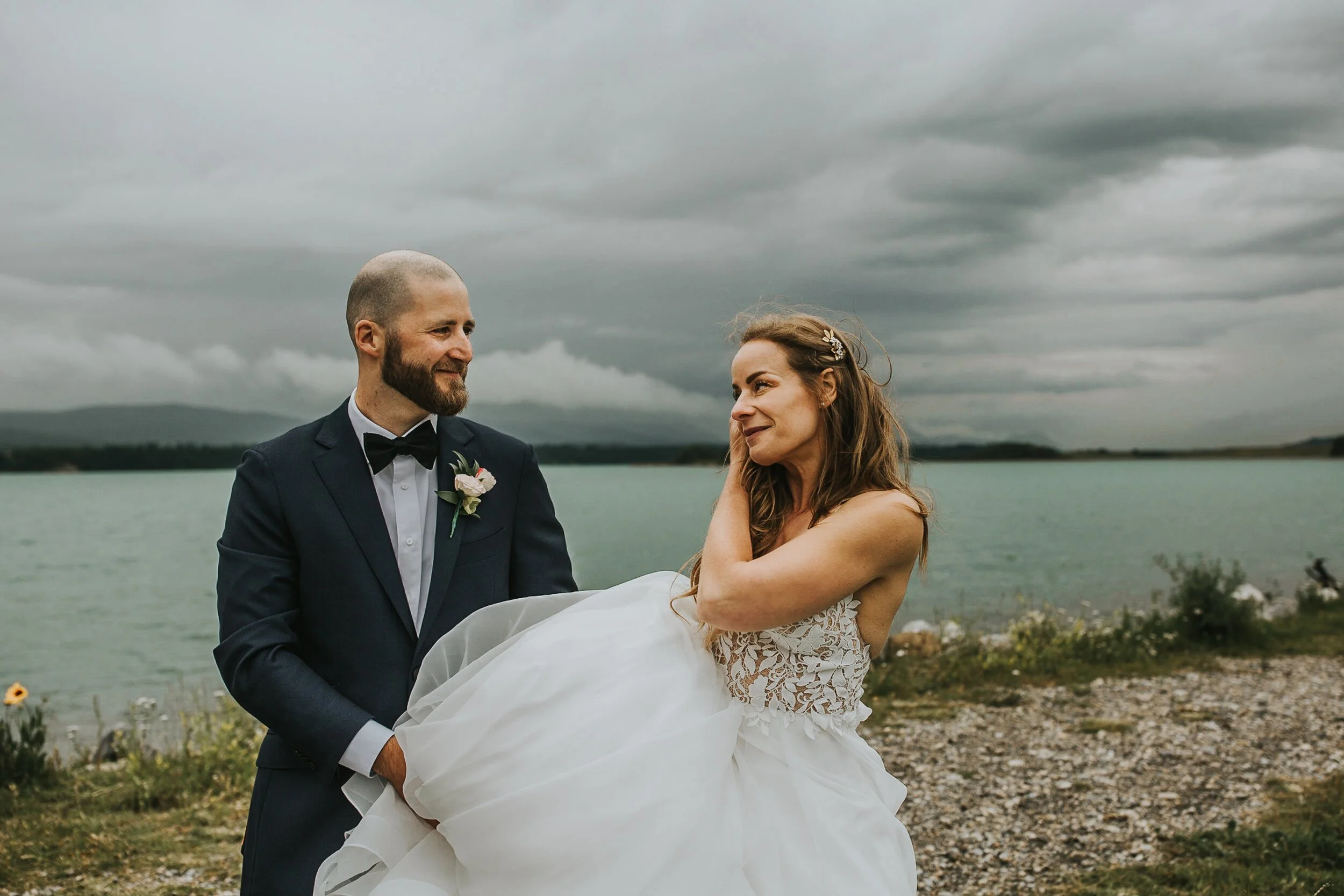 Intimate-Ghost-Lake-Alberta-Wedding