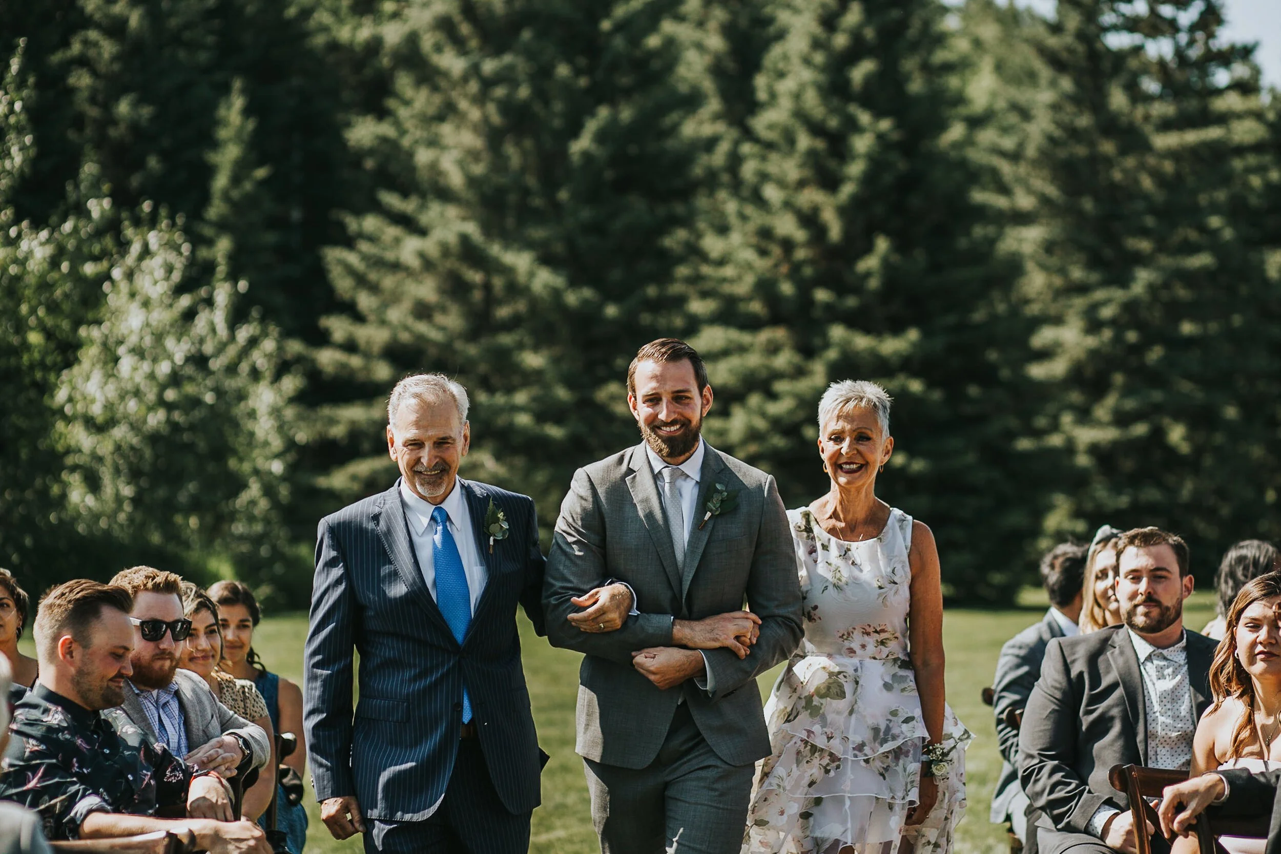 Bragg-Creek-The-Boutique-Estate-Wedding