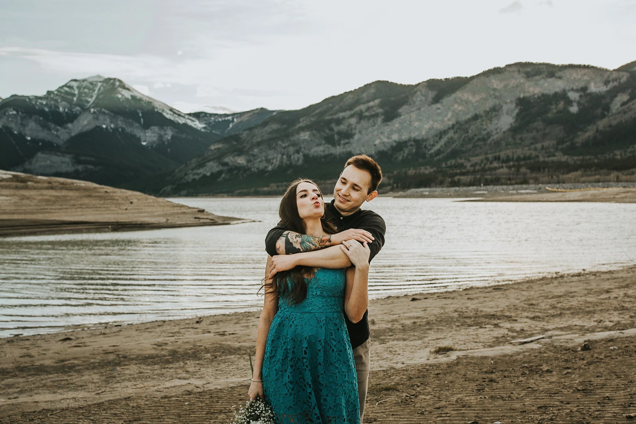 Barrier-Lake-Kananaskis-Picnic-Engagement-Session