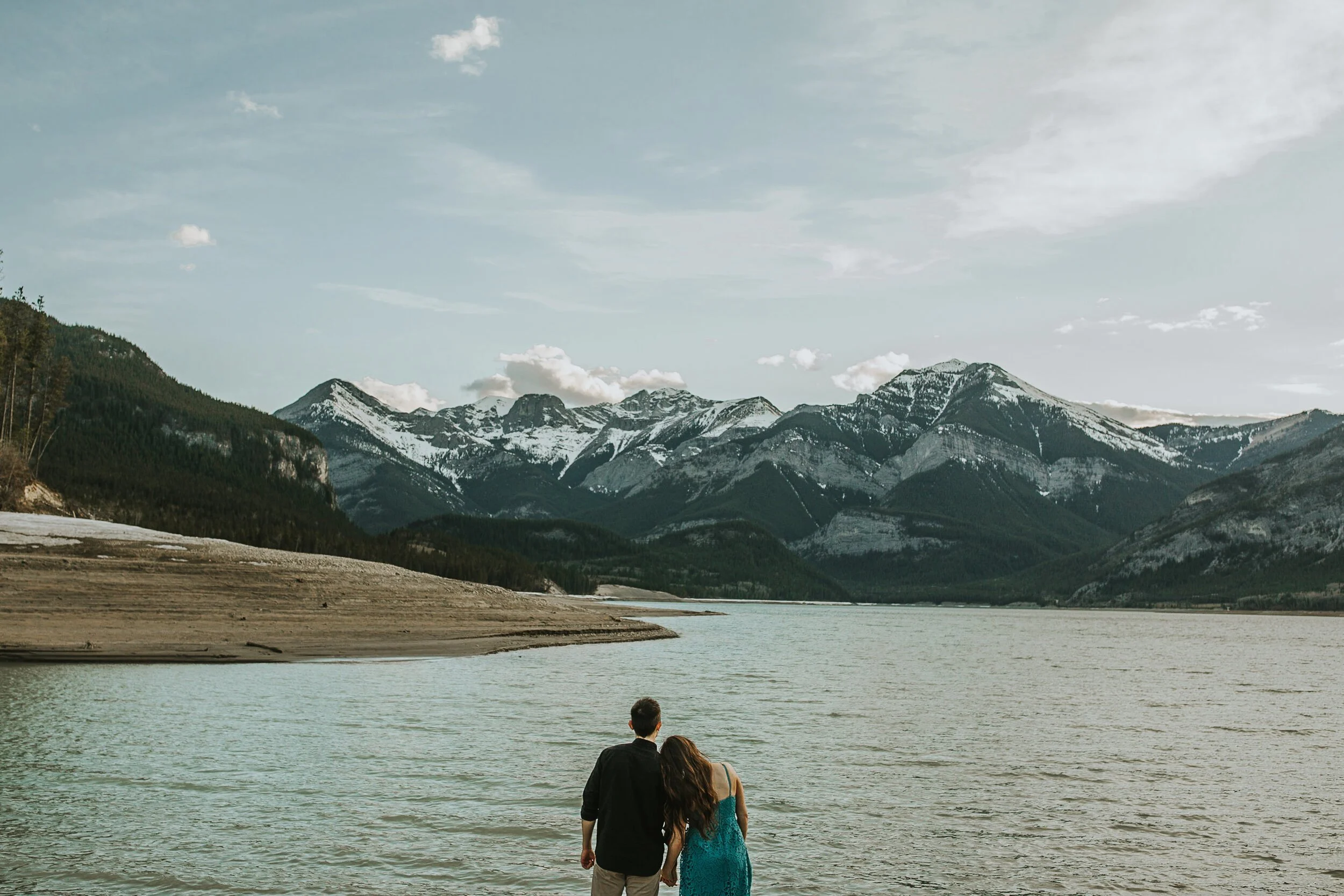 Barrier-Lake-Kananaskis-Picnic-Engagement-Session