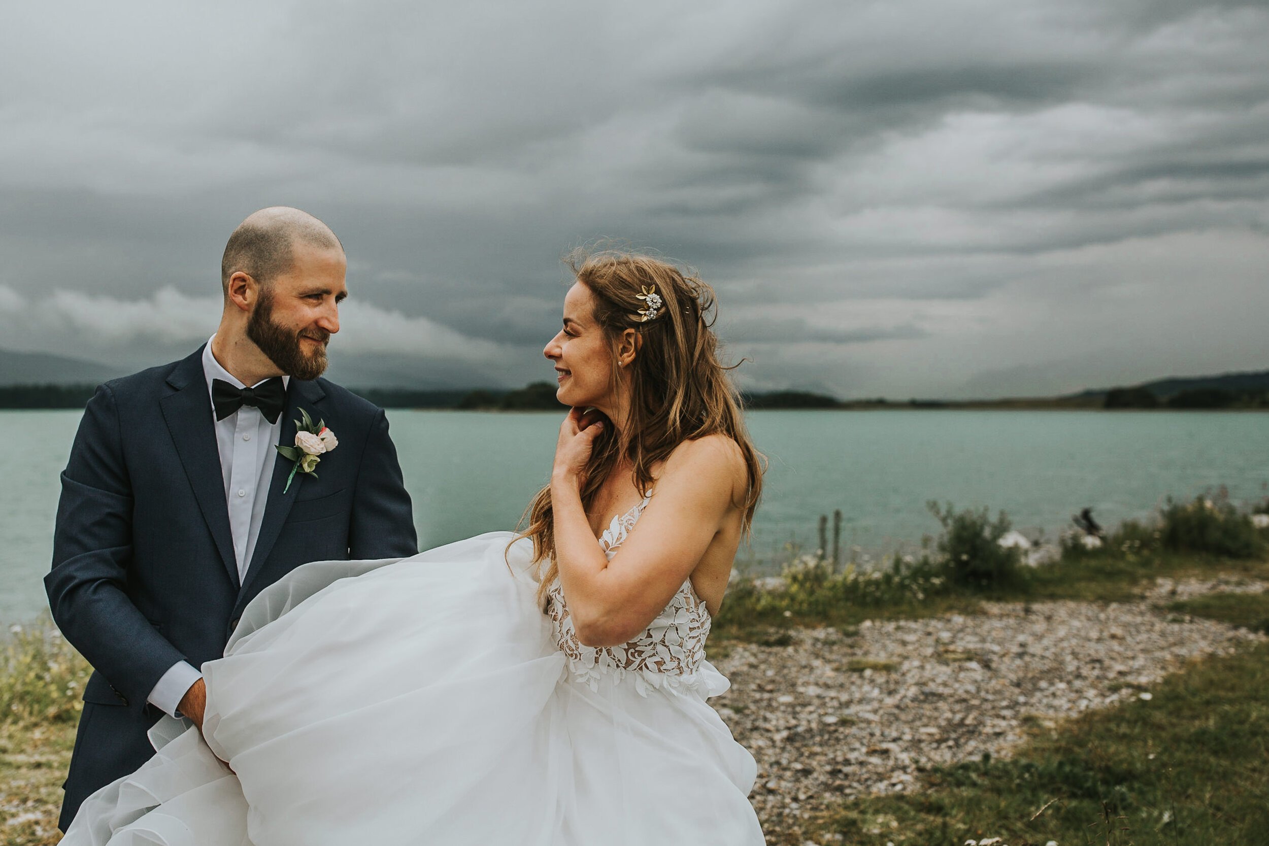 Intimate-Ghost-Lake-Alberta-Wedding