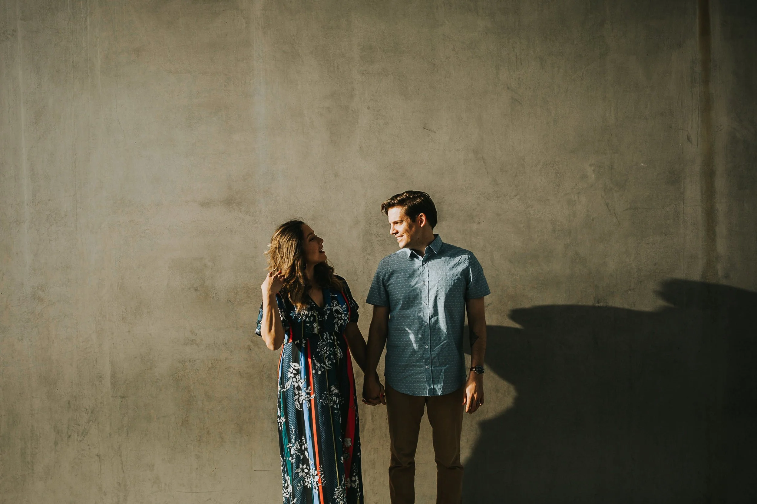 Hip-Urban-Maternity-Session