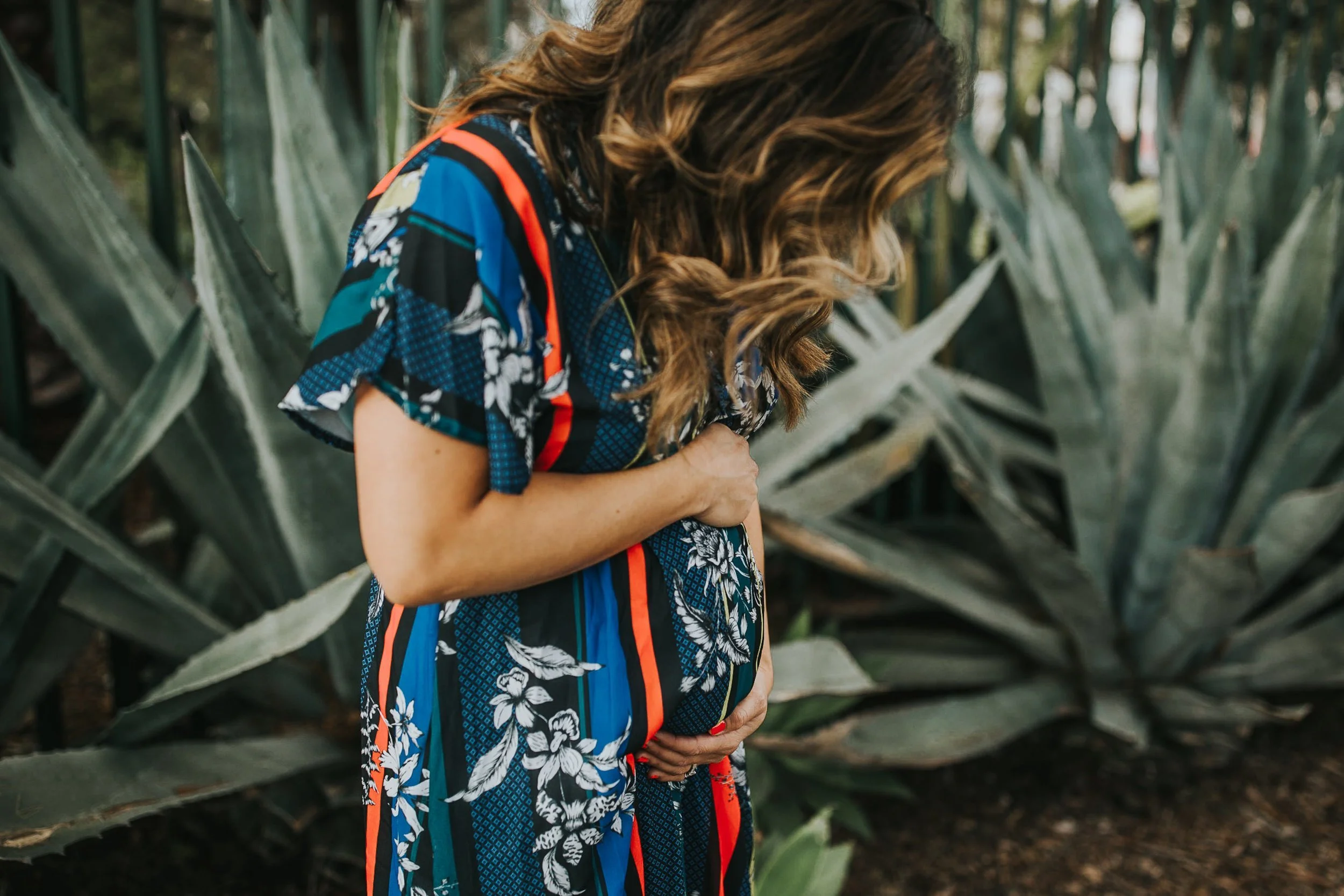 Colourful-Downtown-LA-Maternity-Session