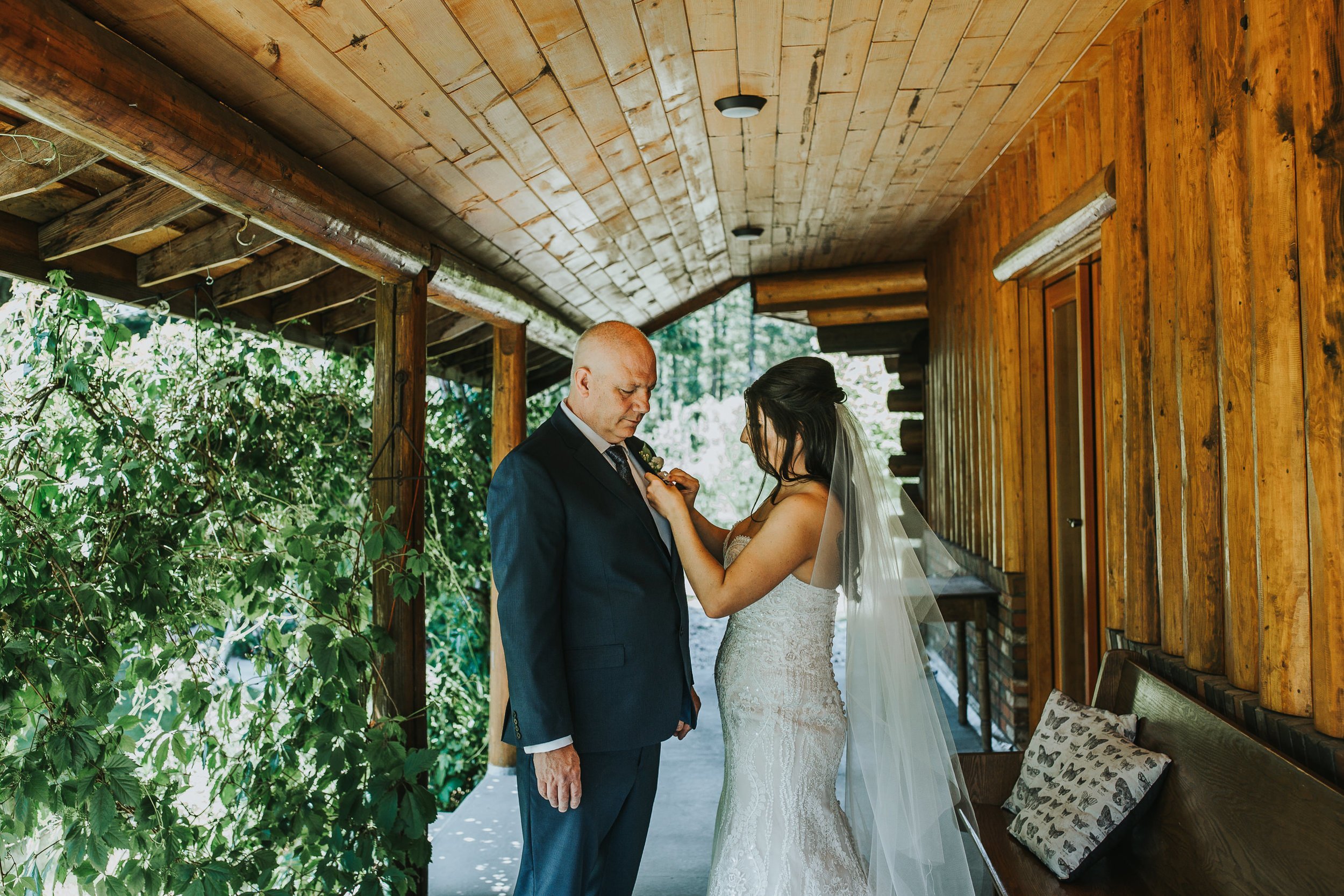 Kamloops-Shuswap-Lake-Wedding-Photographer