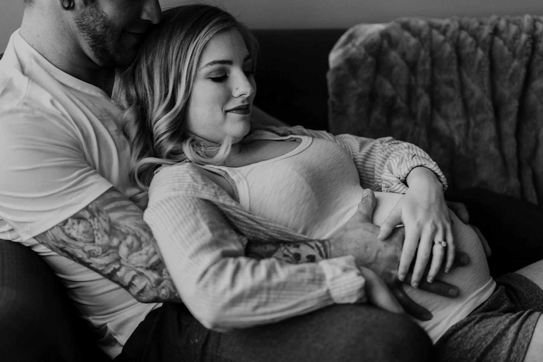 Calgary-Boudoir-Maternity-Photographer