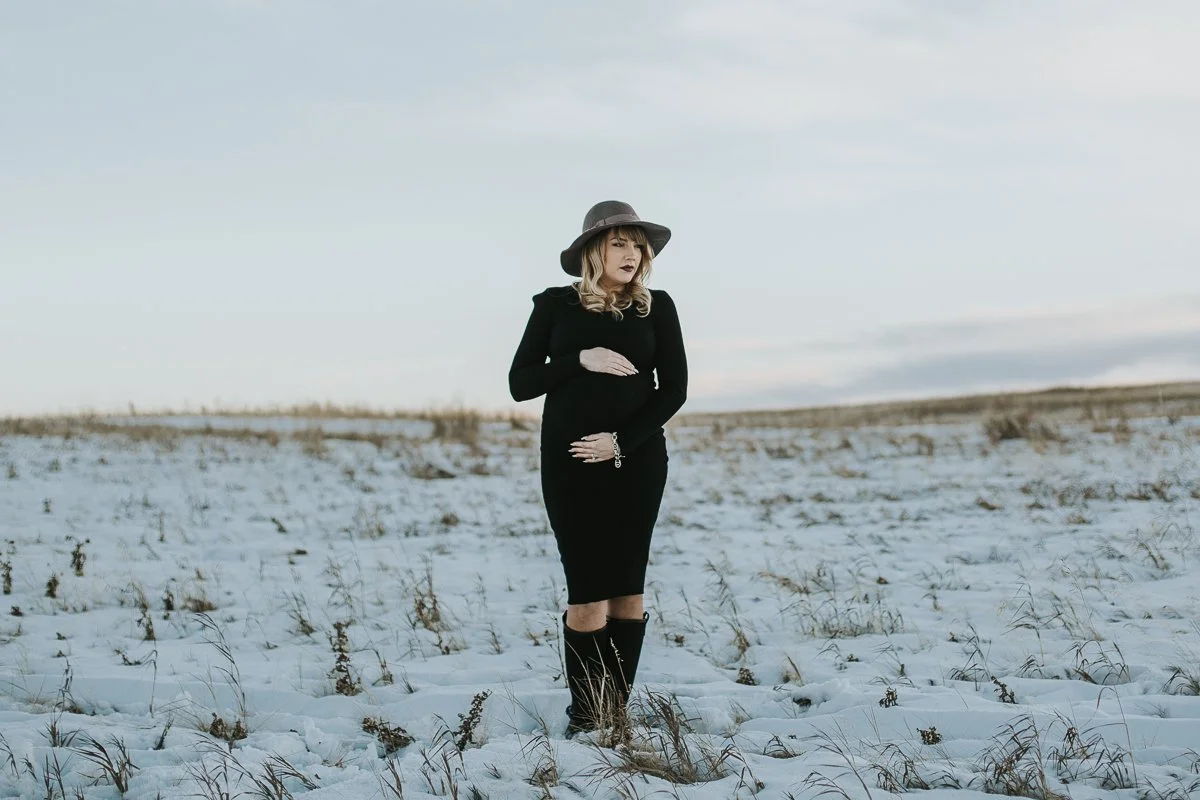 Calgary-Maternity-Photographer-10
