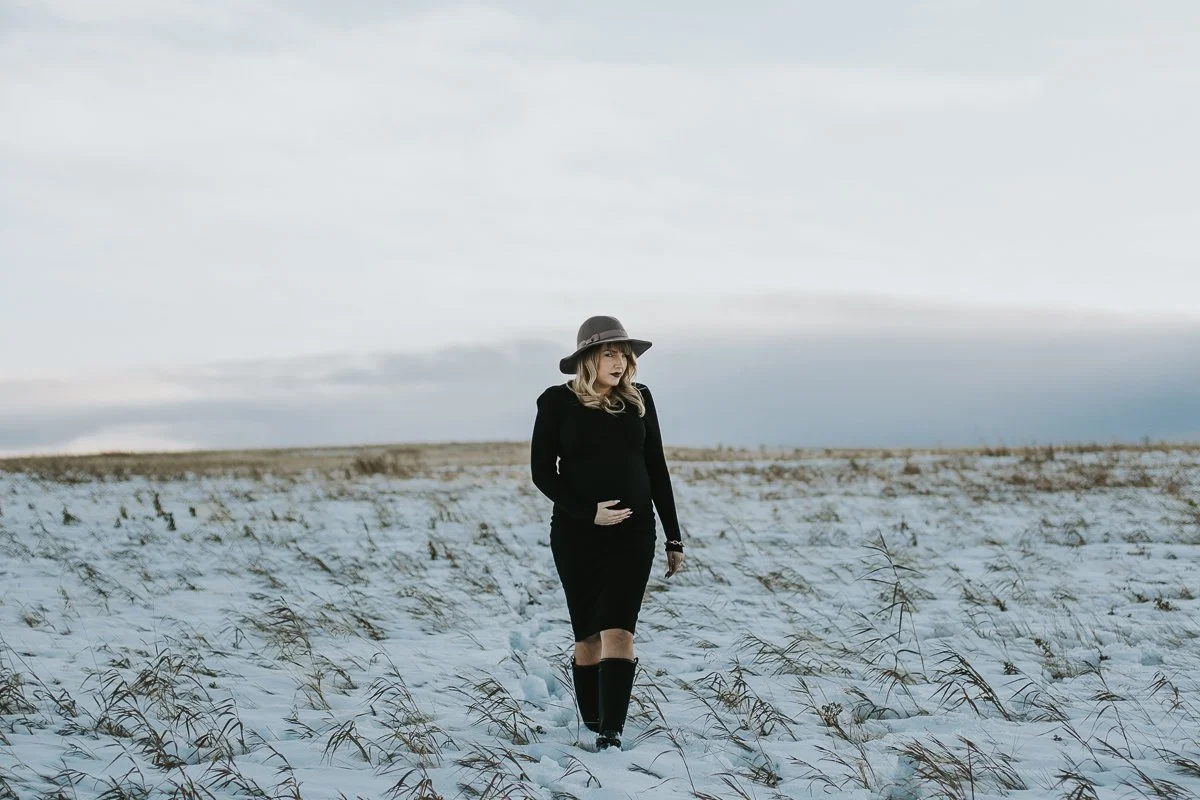 Calgary-Maternity-Photographer-11