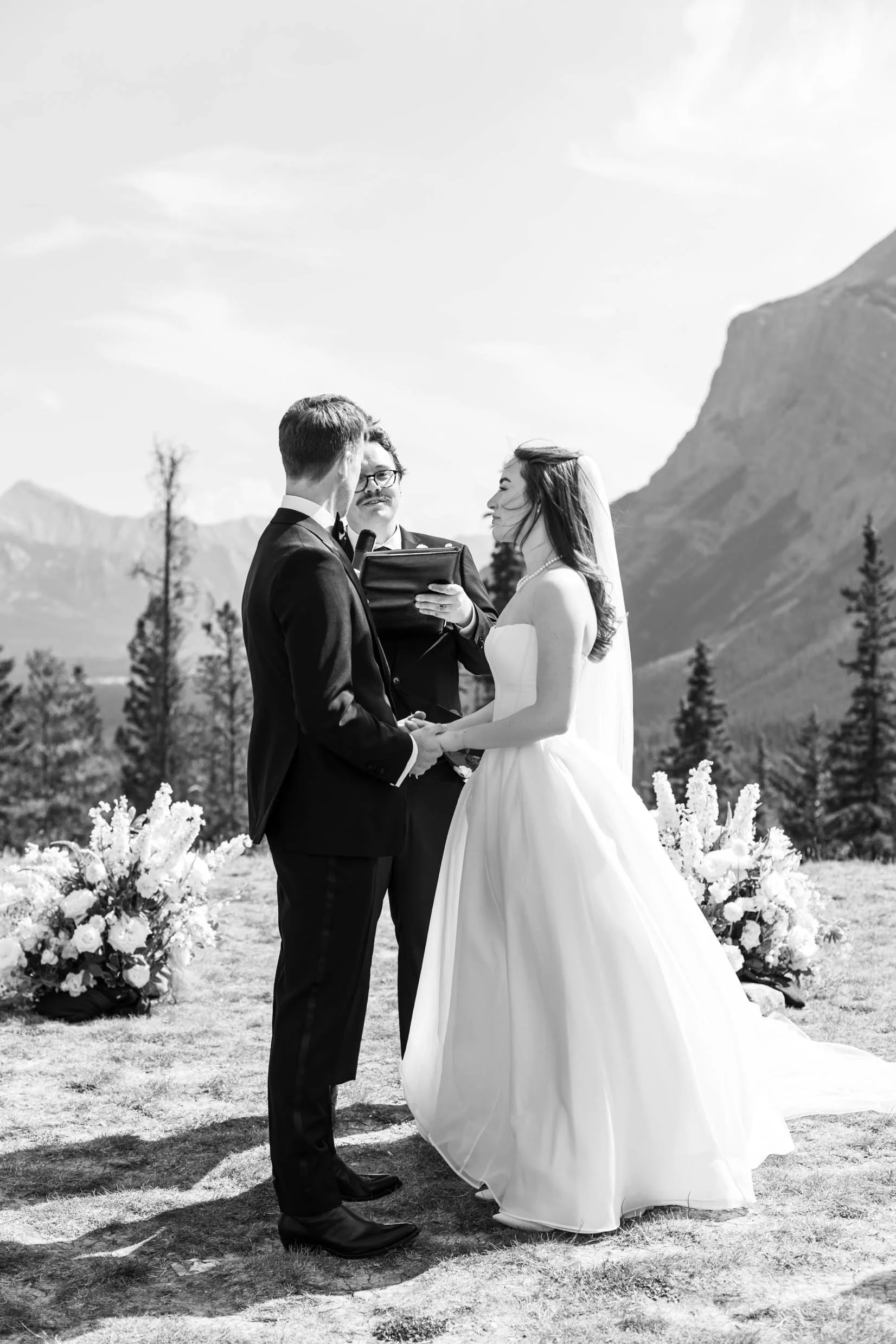 Alberta Luxury Wedding Photographer