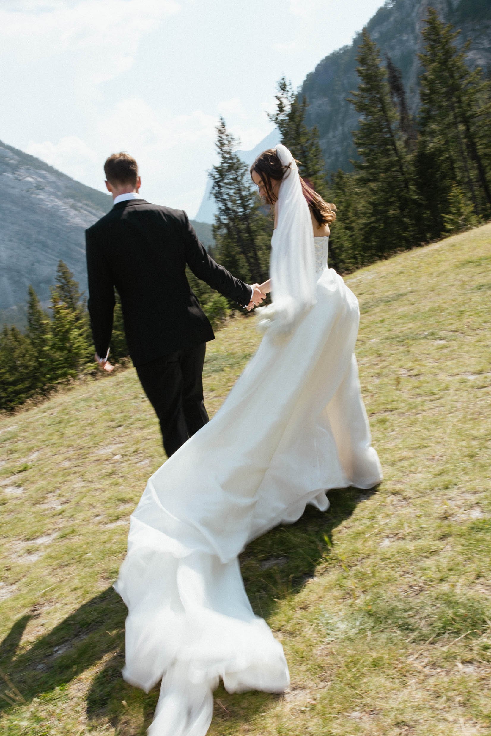 Alberta Wedding Photographer