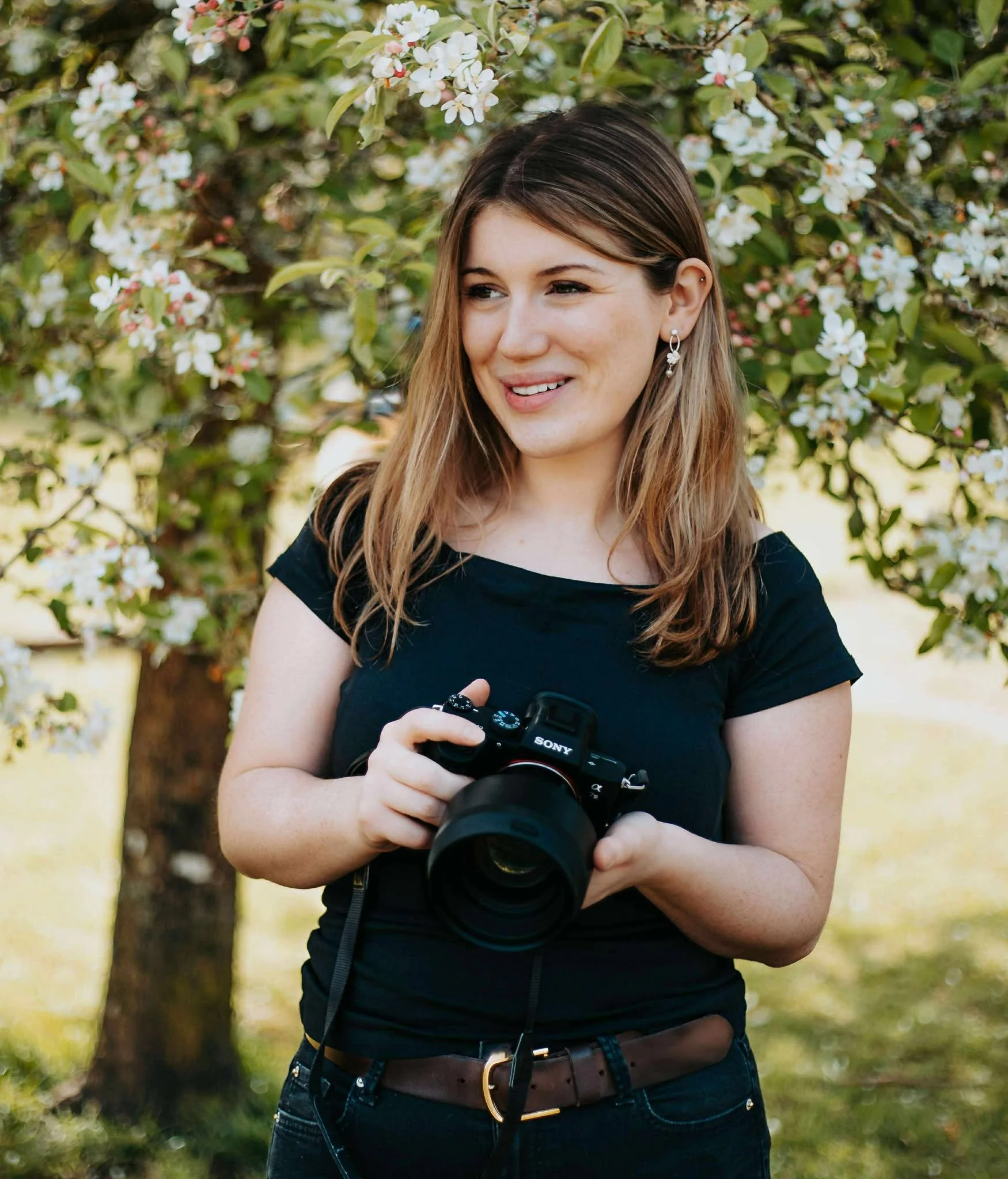 Rachael Tolson, Wedding Photographer in Devon and The Cotswolds.