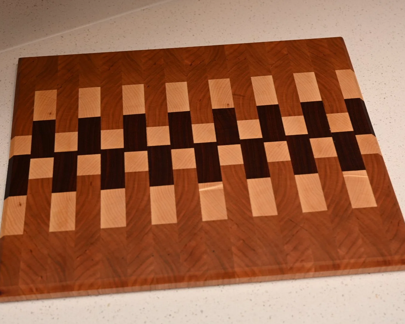 maple+end+grain+cutting+board+view+4.png
