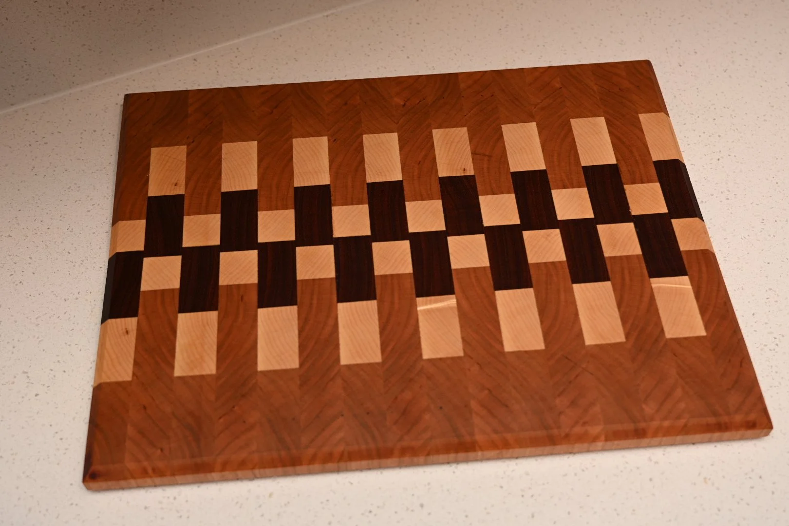 maple end grain cutting board view 4.JPG