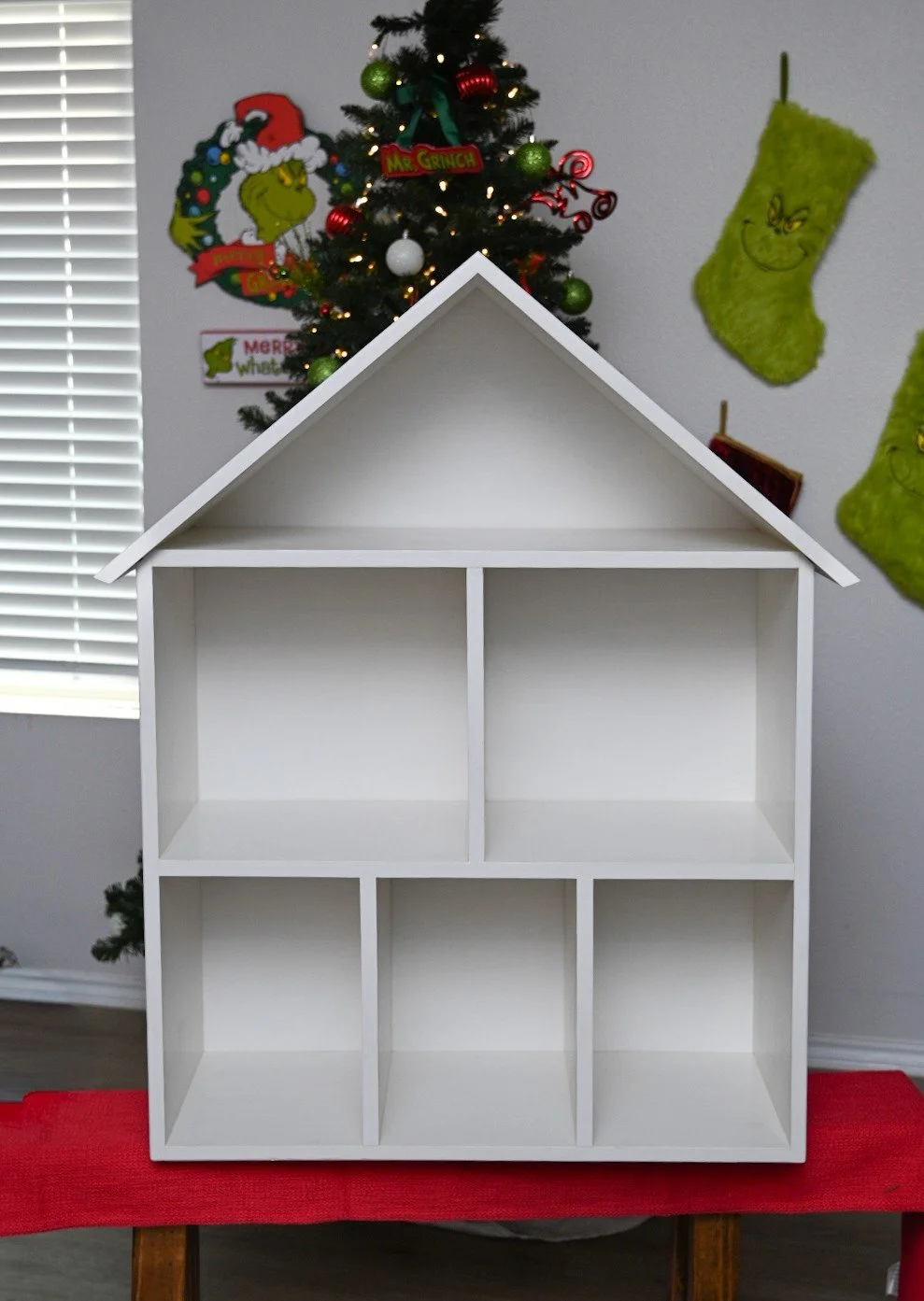 bookshelf.jpg