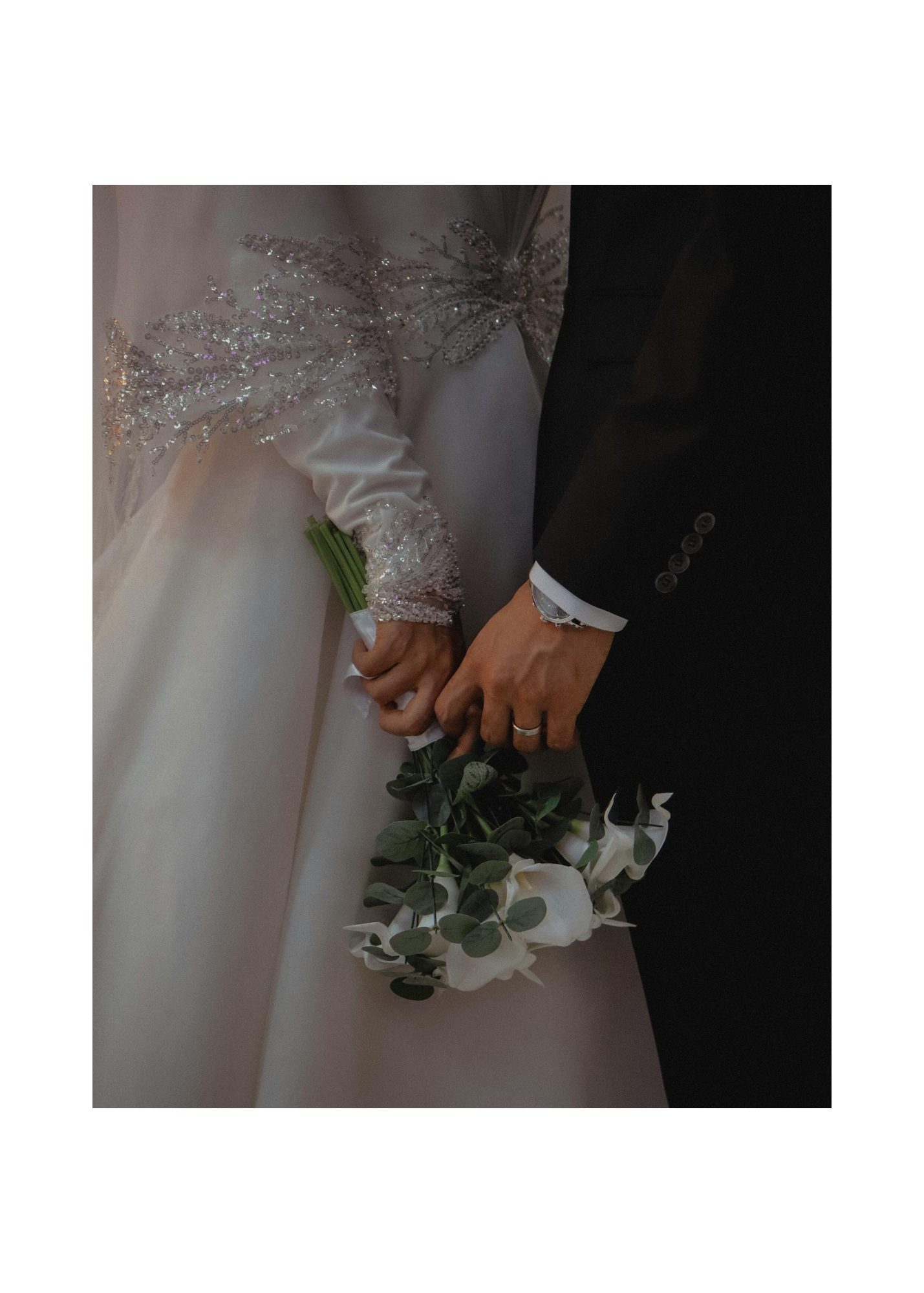 Intimate Wedding Vs. Big Wedding: Which Is Better For Your Budget (and Your Heart)?