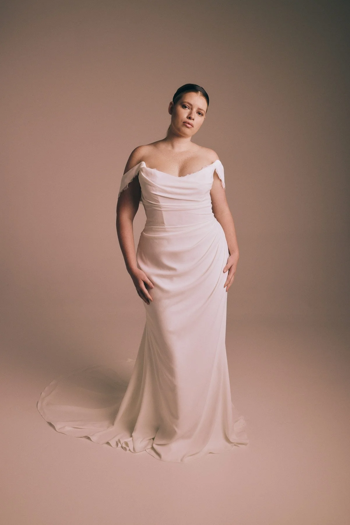 Lina Curve front.jpg