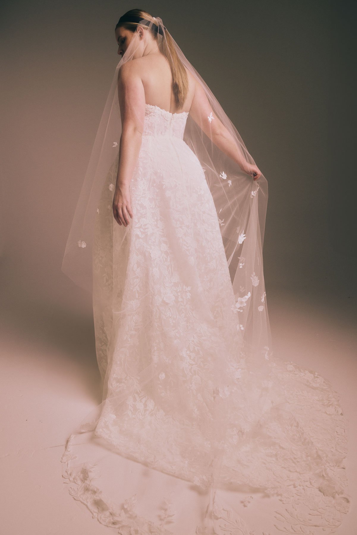 Serenade Curve full back.jpg