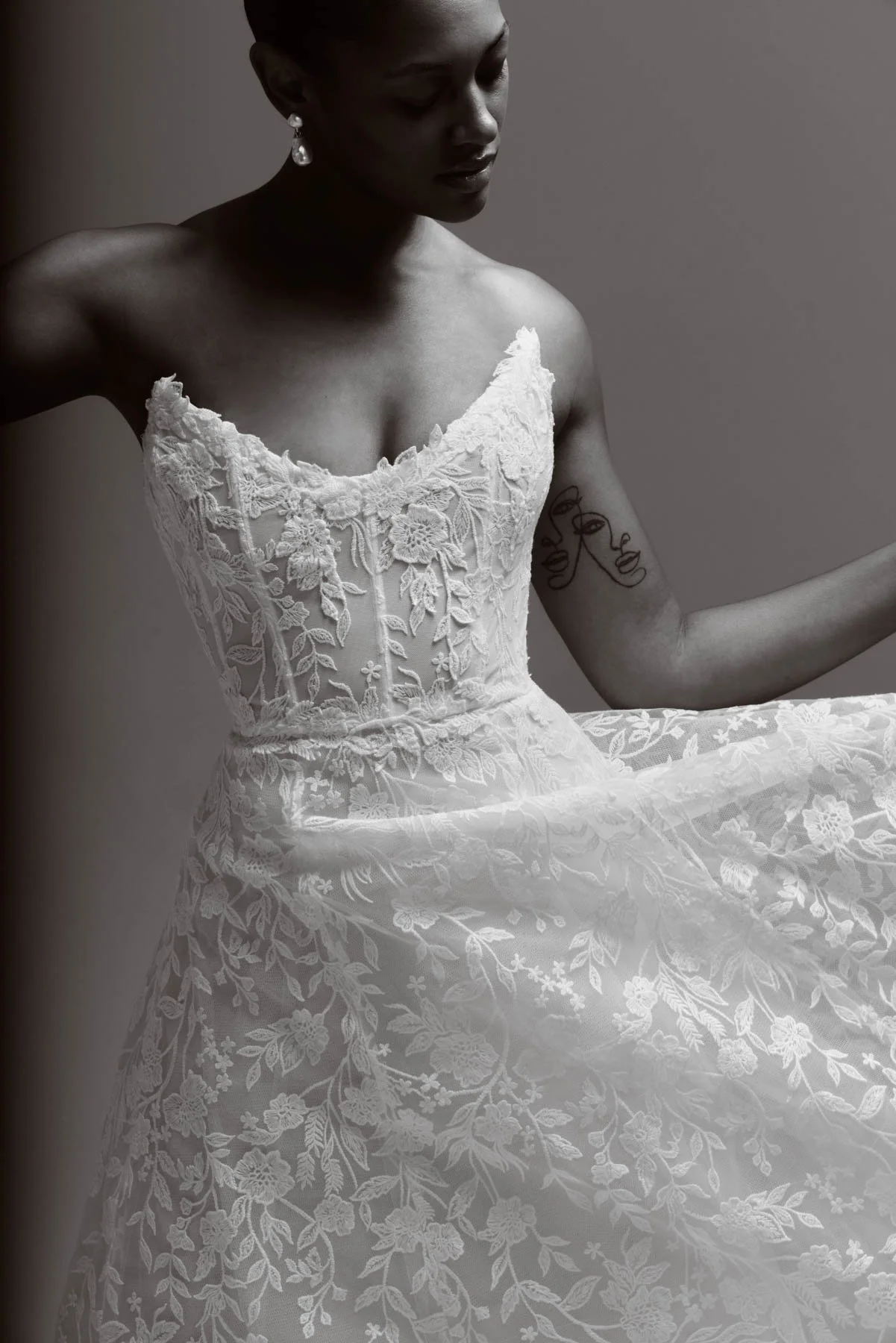 Serenade front closeup1.jpg