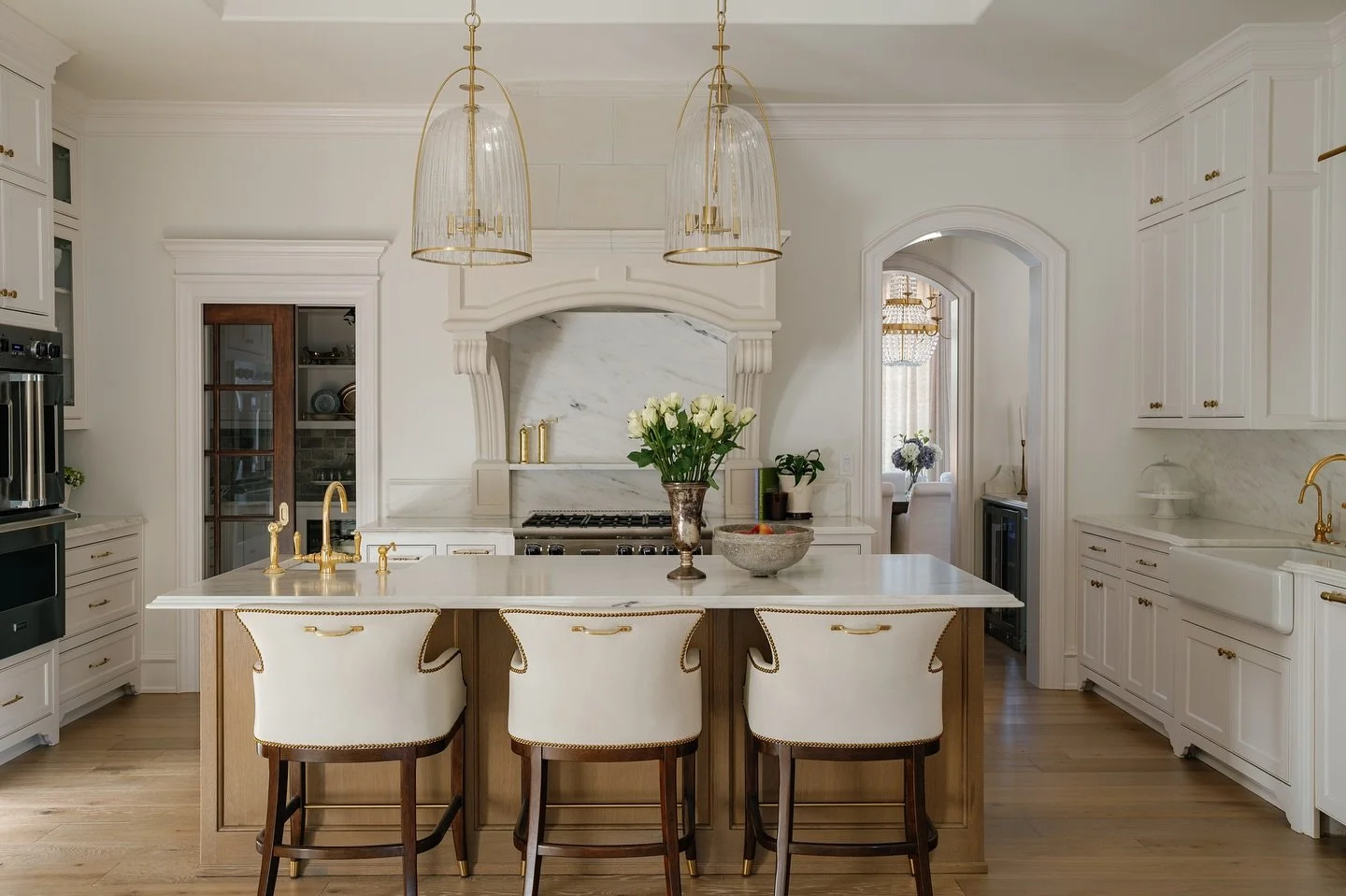 She is rooted in tradition and elevated by detail. She is made for generations and shaped by time. She is rich in character and sacred moments. She is the heart of the home.

Photography: @beccaleaphoto