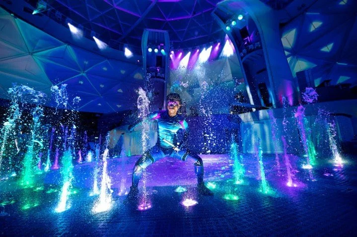 ✨ Showstopping entertainment awaits on Star of the Seas! From breathtaking aerial stunts to heart-pounding ice-skating thrills, this is bigger and bolder entertainment for all ages. 🌊❄️🎭 Swipe to explore the new entertainment headlines, and contact