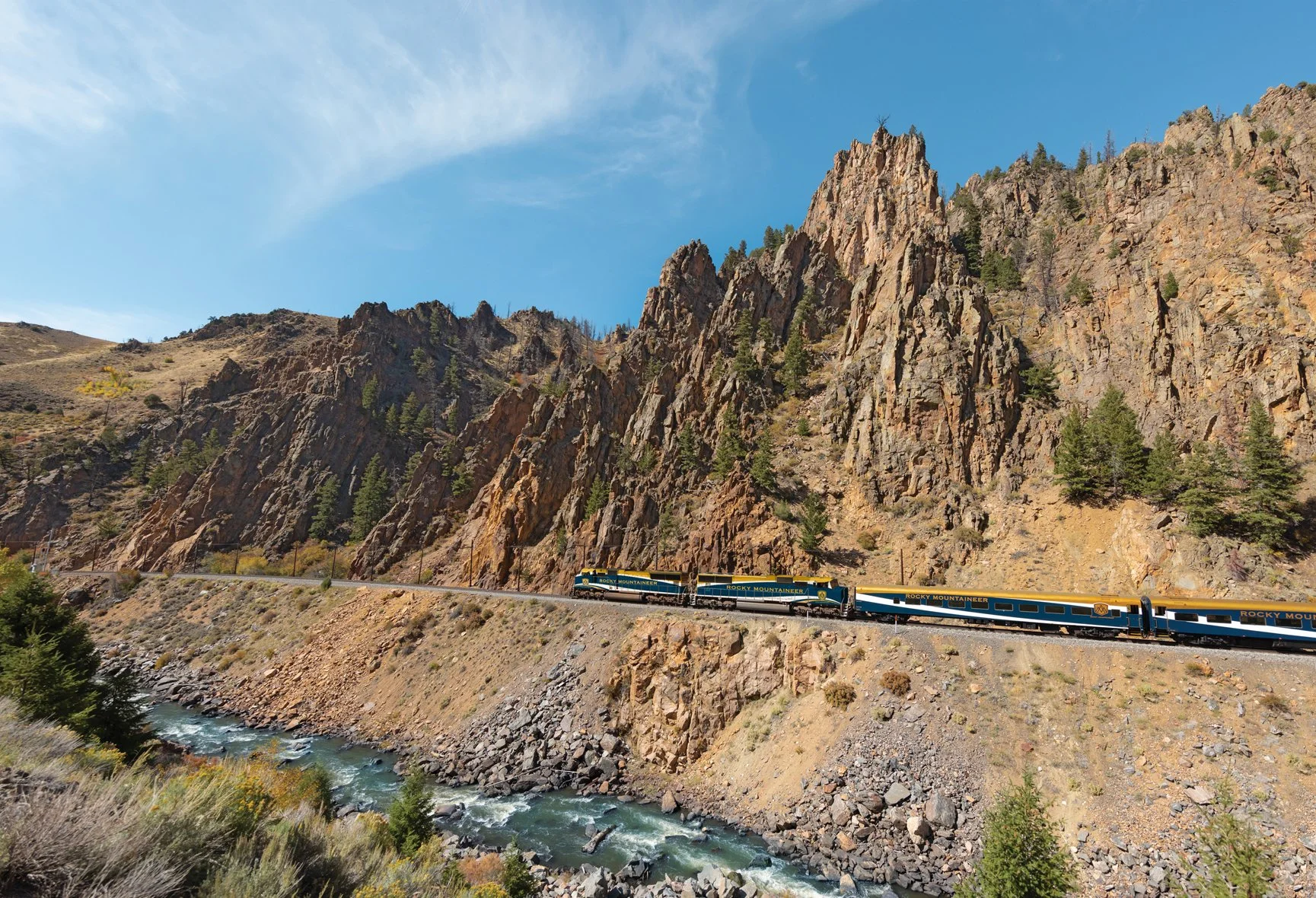 RM21_RTR_Train_Exterior_Byers_Canyon_Edit.jpg