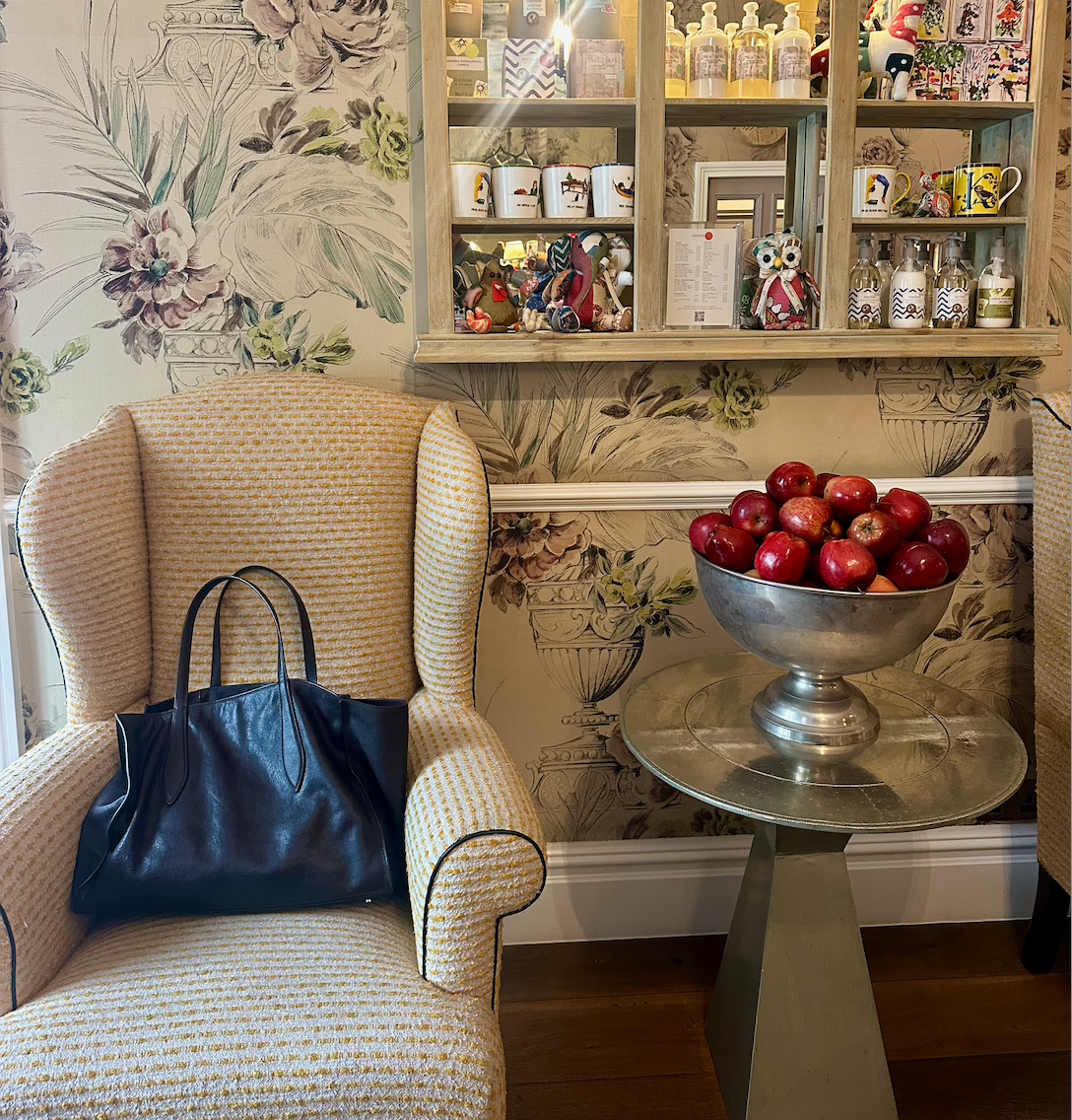 Massimo Dutti Nappa Leather Bag