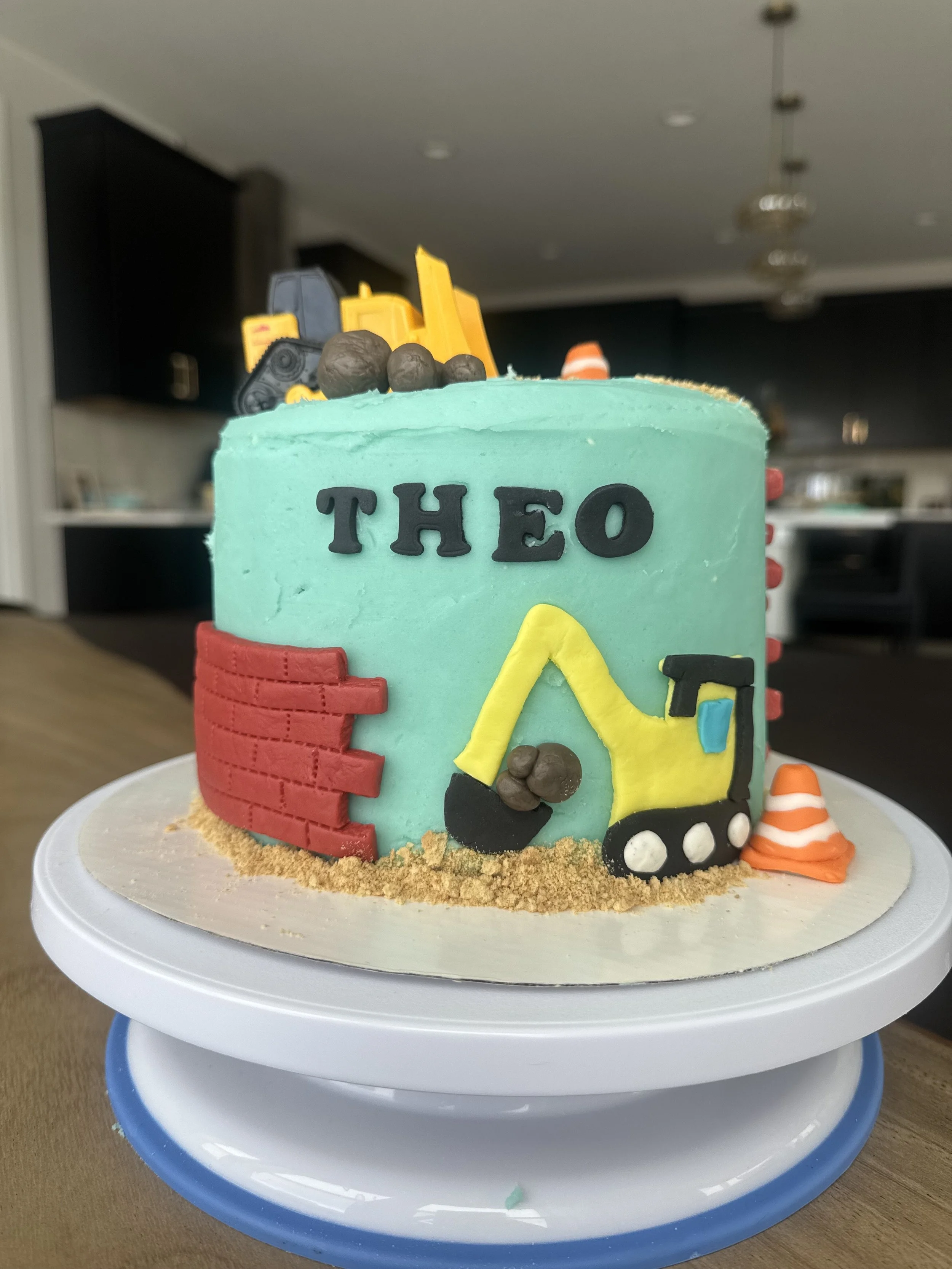 Custom Cake (Chocolate)