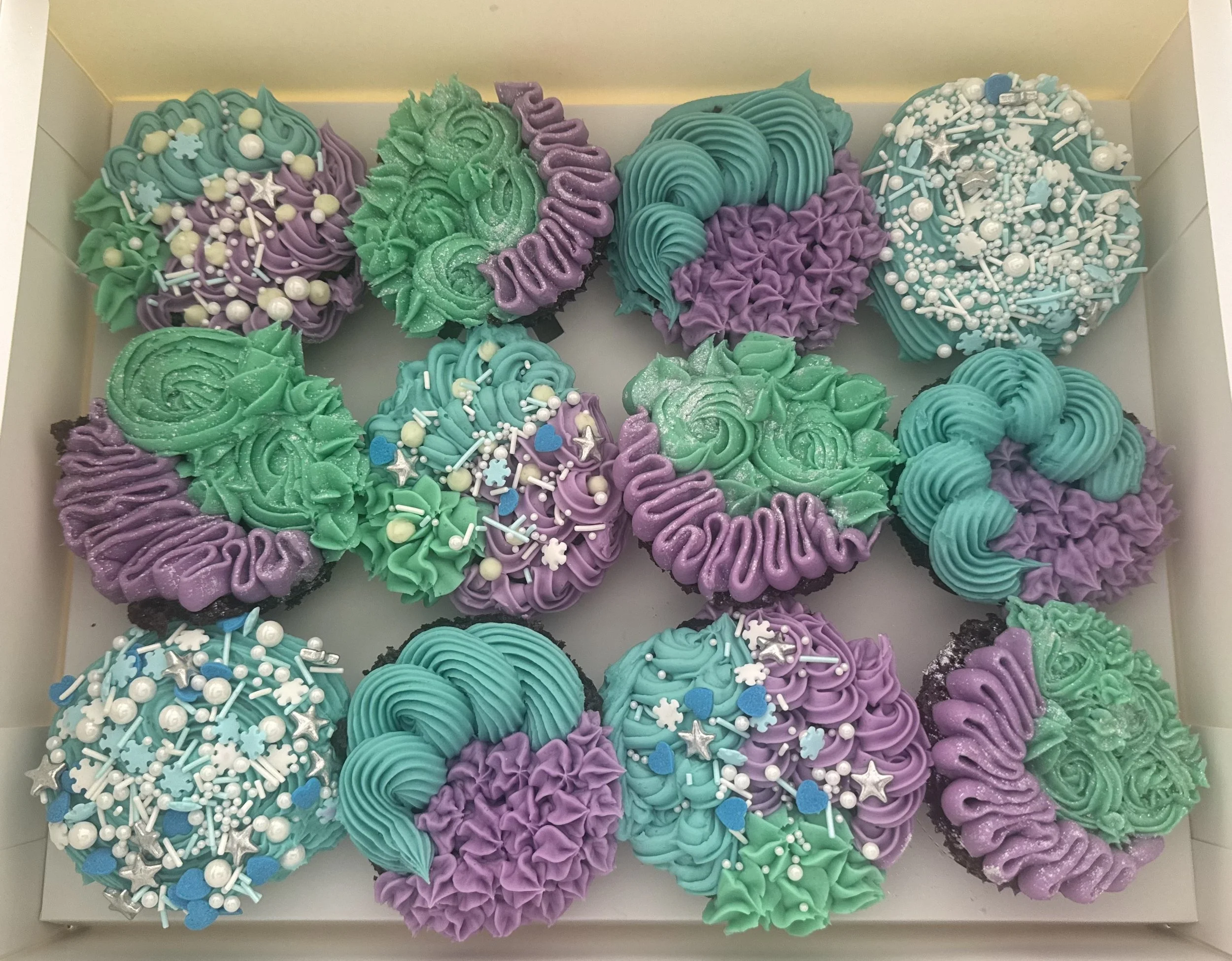 Custom Cupcakes (Chocolate)