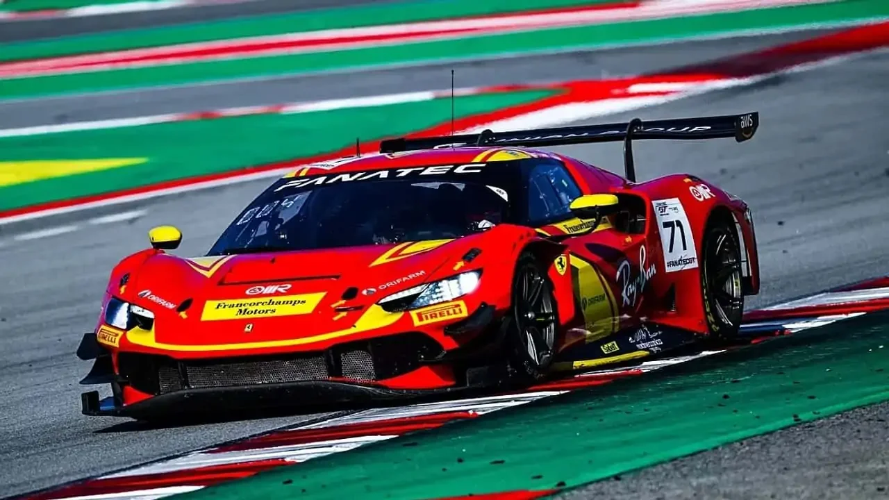 gt-world-challenge-europe-endu-2.webp
