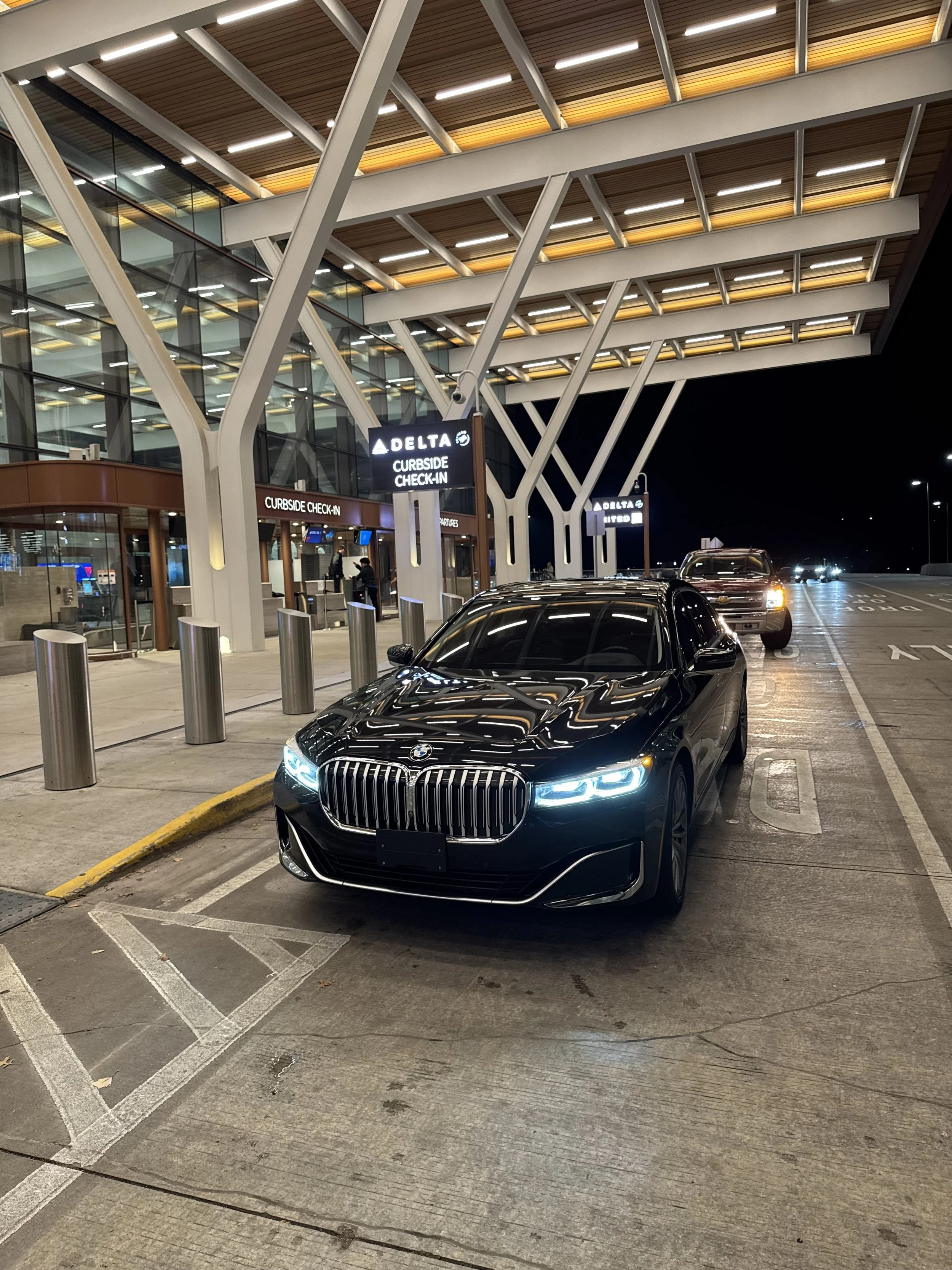 BMW 7 Series – Executive Luxury Sedan