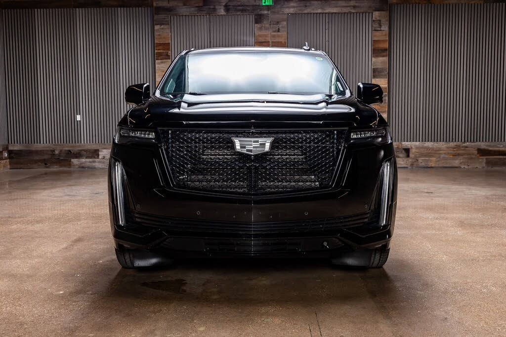 Cadillac Escalade – Premium SUV for Groups & Families