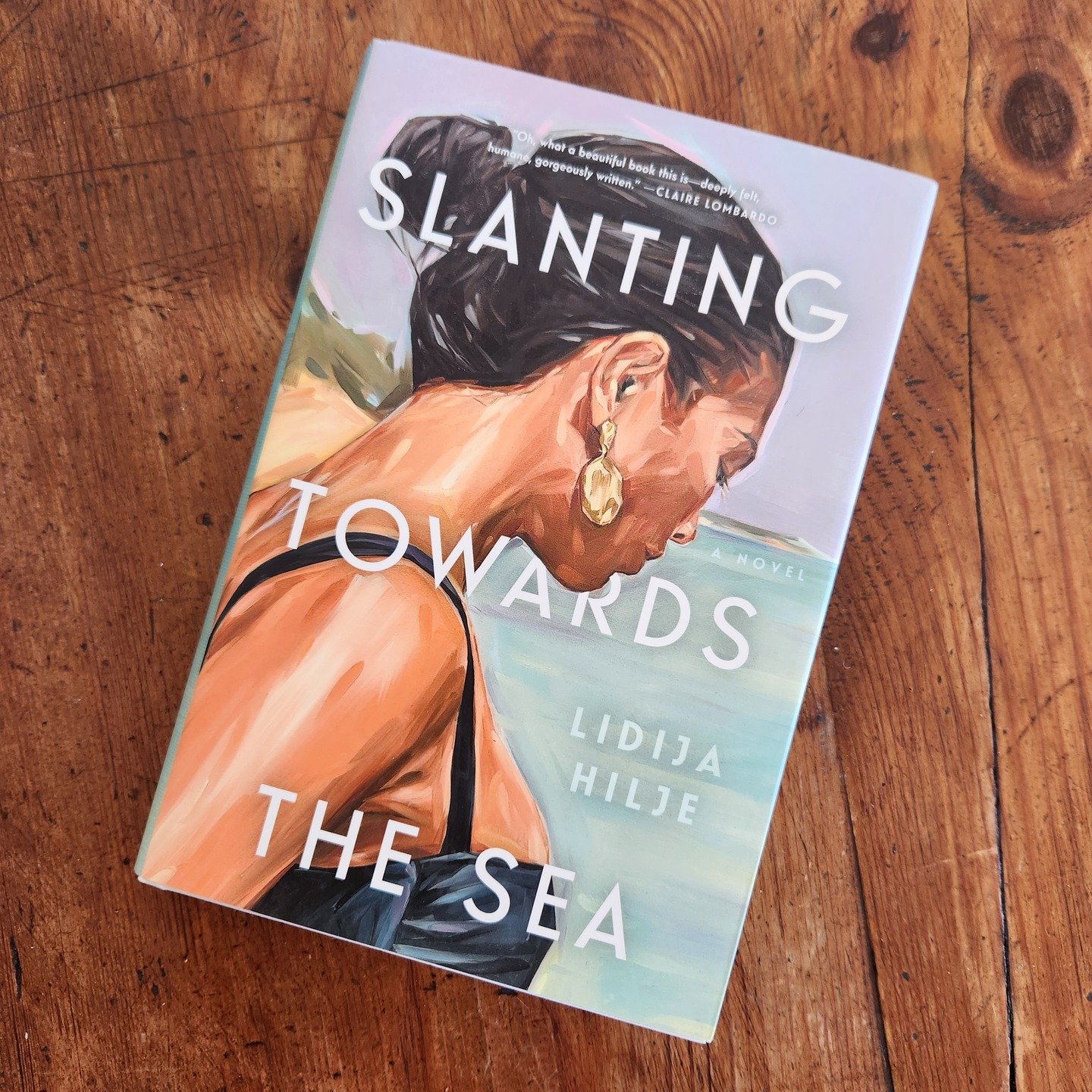 &ldquo;Sometimes I stalk my ex-husband.&rdquo;

One of the best opening lines I&rsquo;ve ever read. 📖✨

Slanting Towards the Sea by @lidijahilje had such a grip on me that when I finished it, I started again immediately. I wanted to go back and lear
