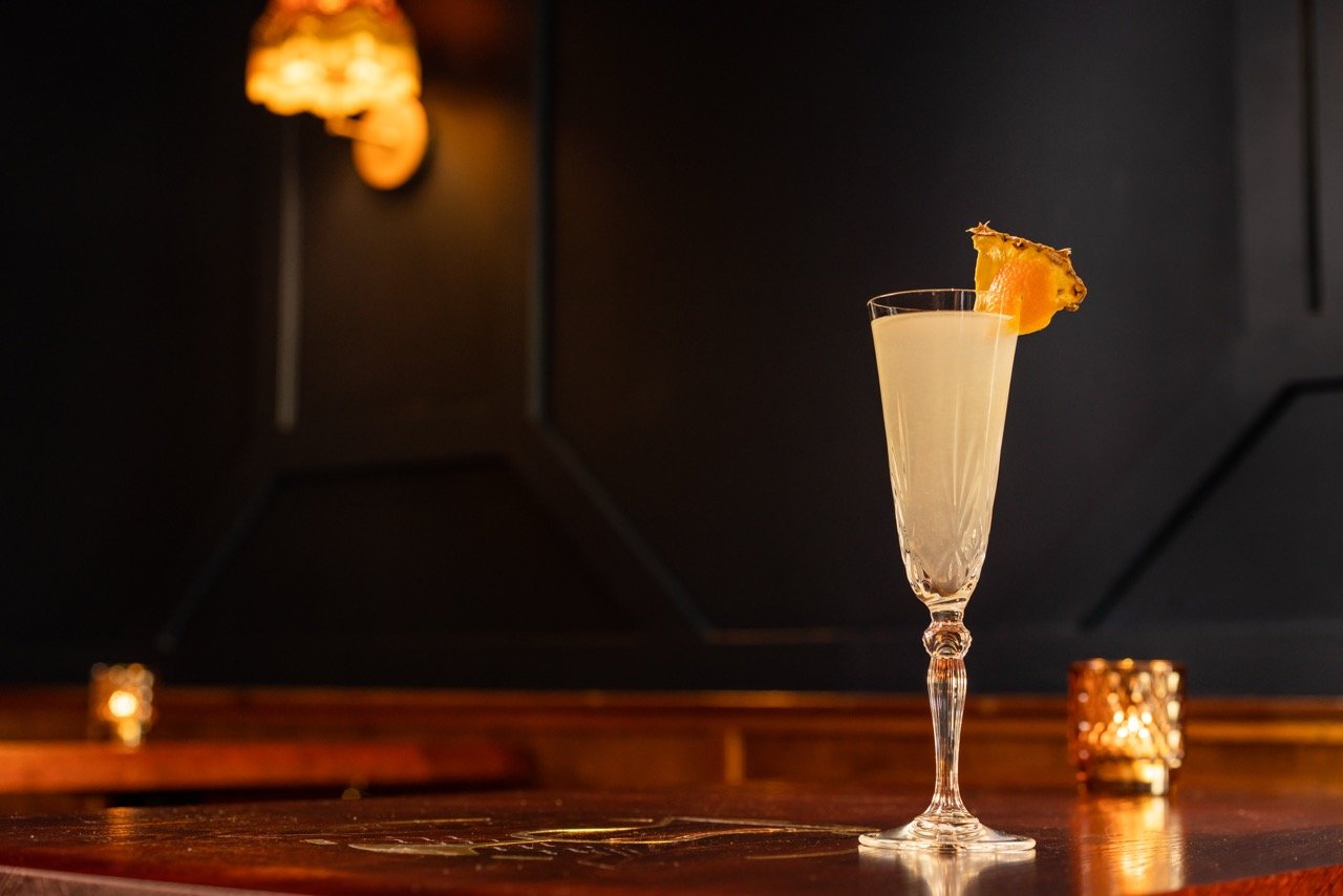 Dutch Courage - photo by Ming Chao - Akina groot.jpeg