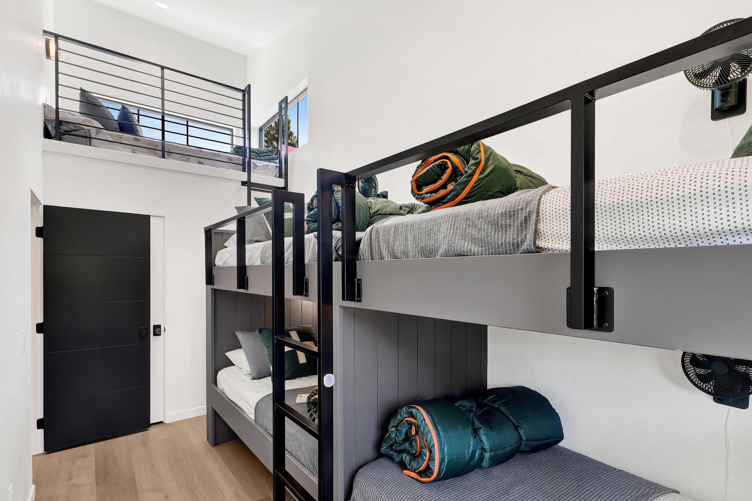 120_Trinisi smaller .jpg