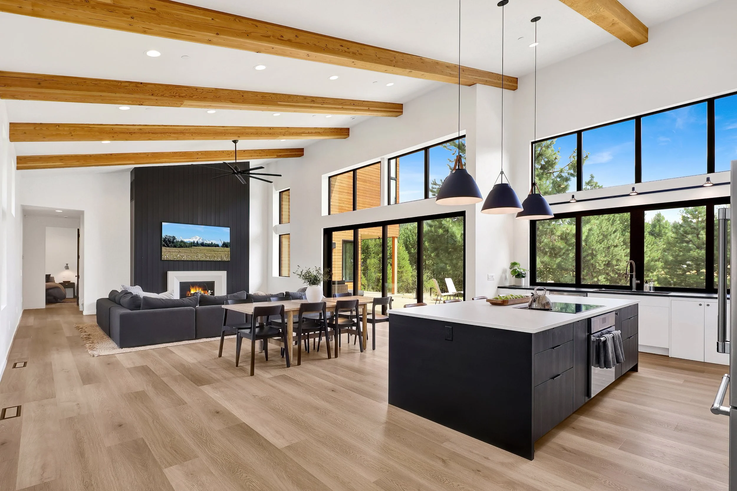 055_Trinisi smaller .jpg