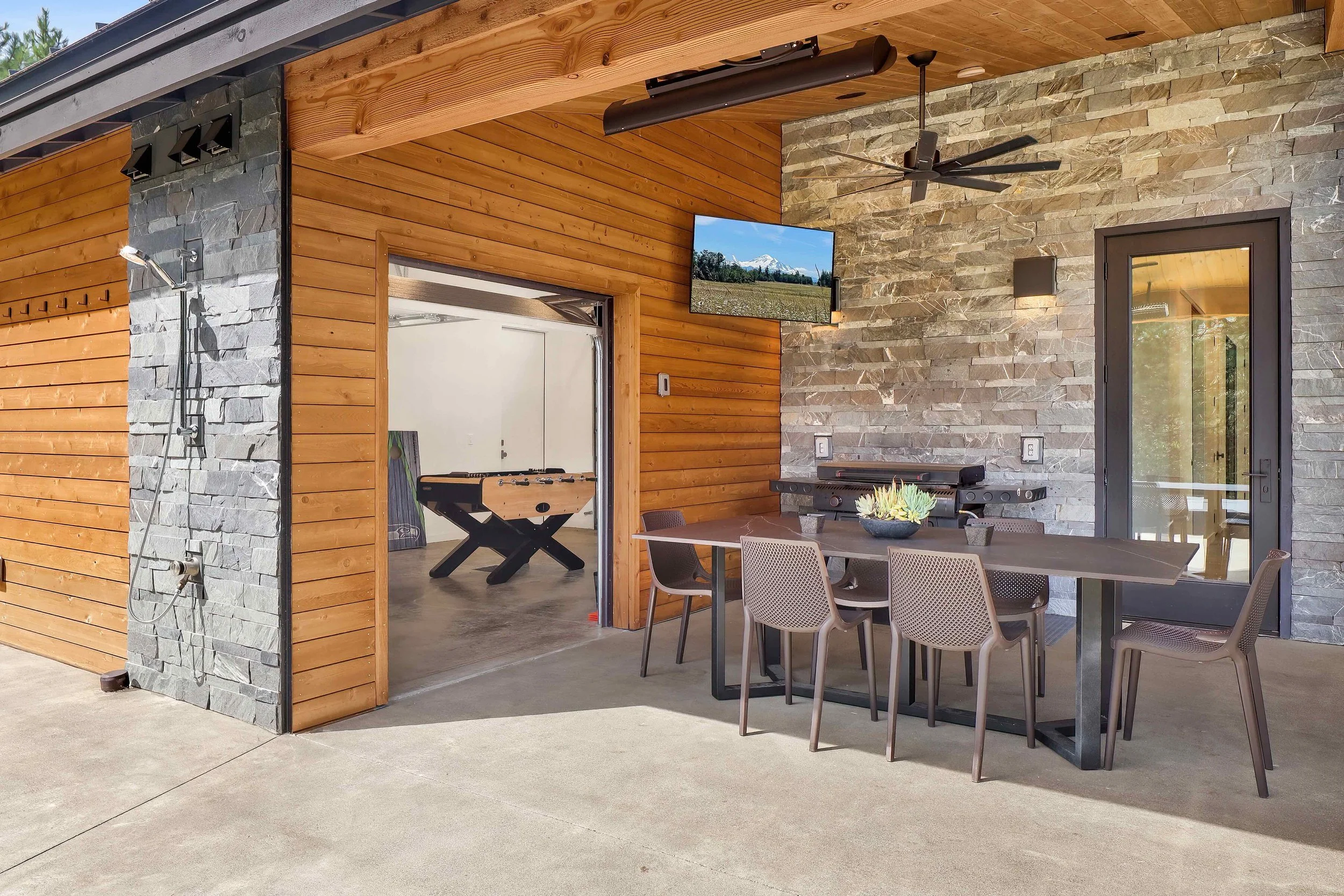 030_Trinisi smaller .jpg