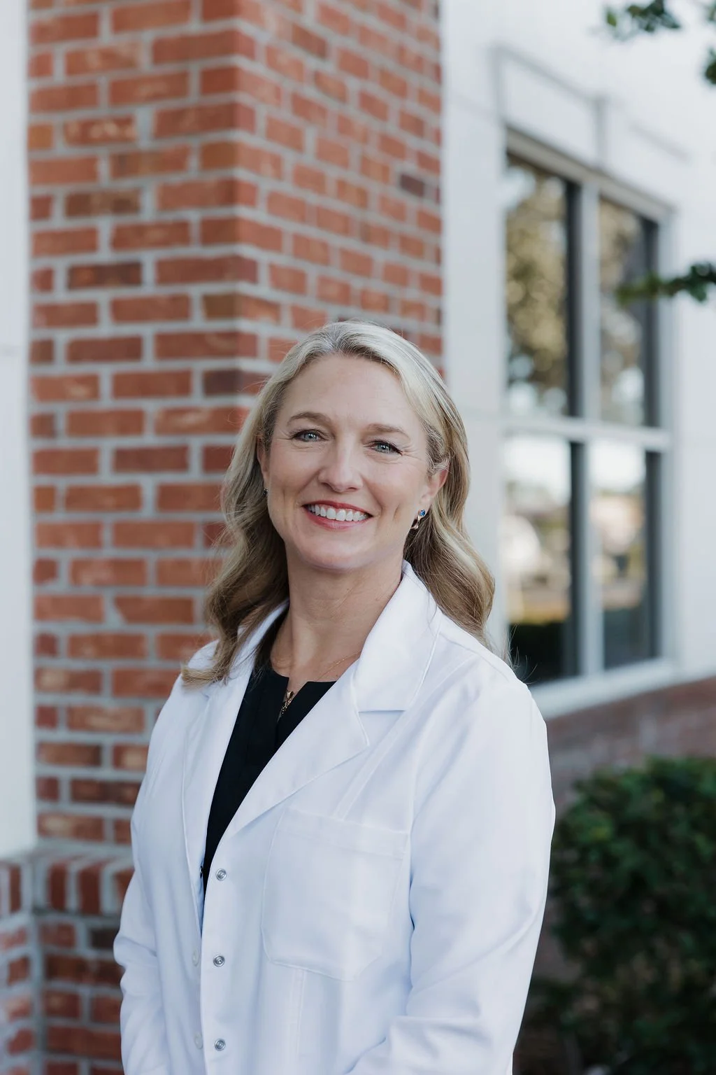 Dr. Erin 2.jpg