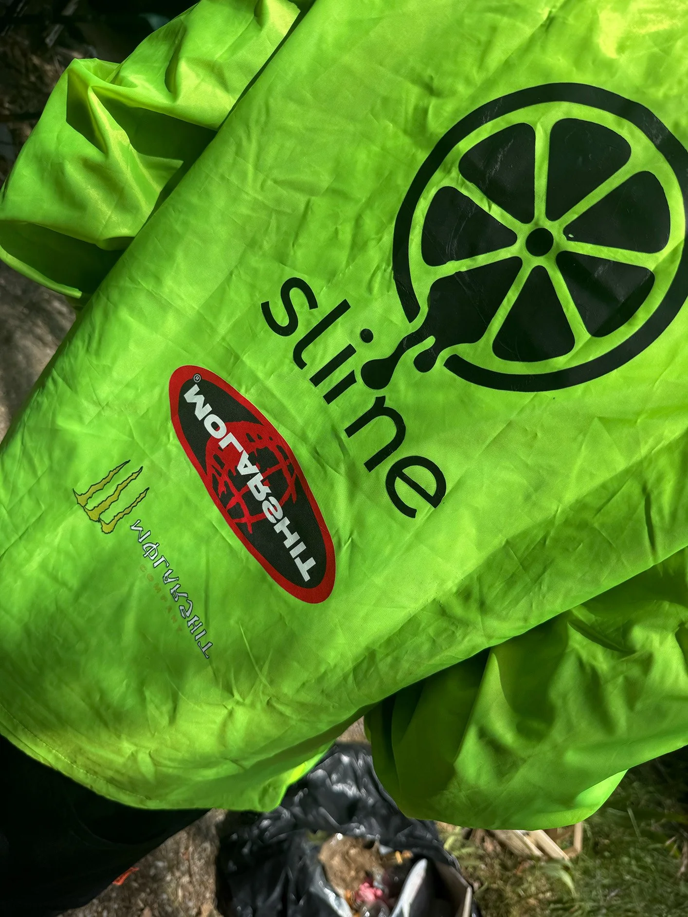 Fluo_molar_jacket.jpg