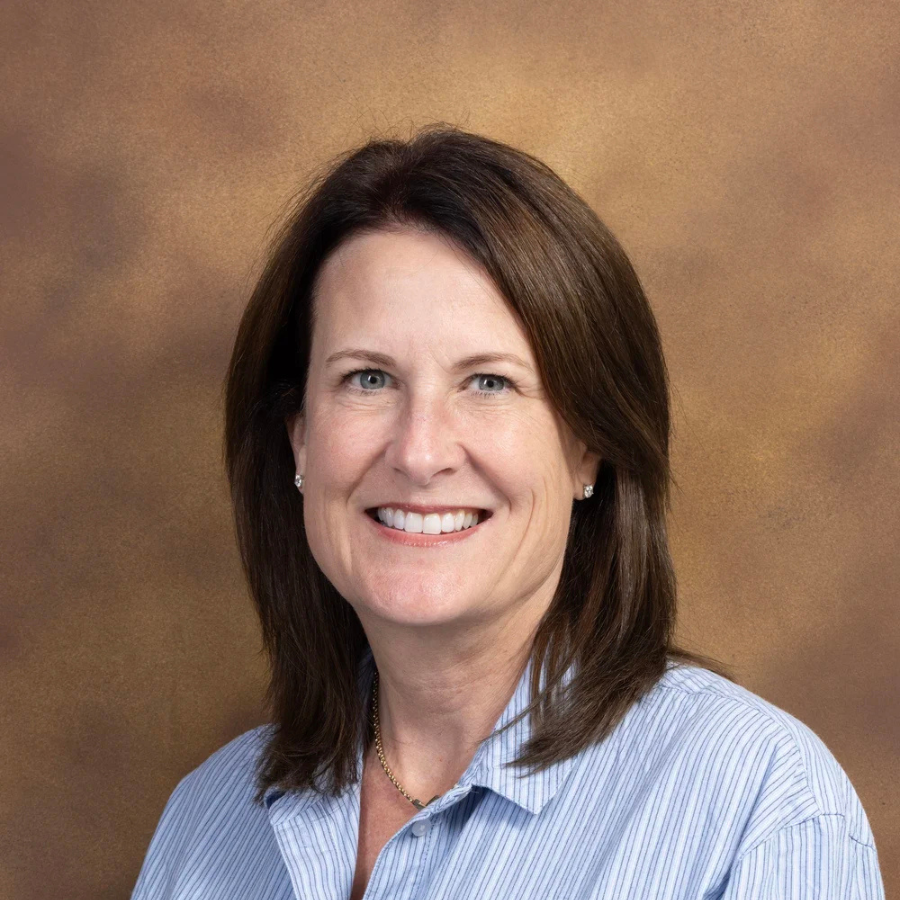 Lynn Giacomini Stray