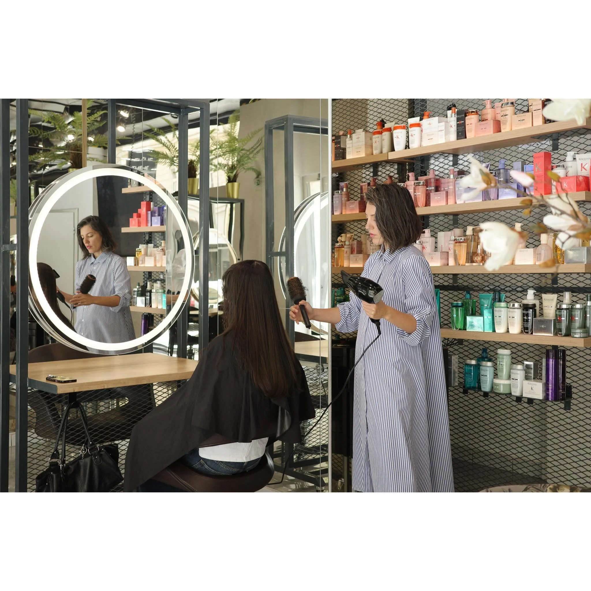 Prague 2026
At its core, the asymmetrical bob is about contrast with intention. 
One of the reasons this cut remains so popular is its adaptability. The asymmetrical bob is a perfect example of how small changes in length can completely transform a h