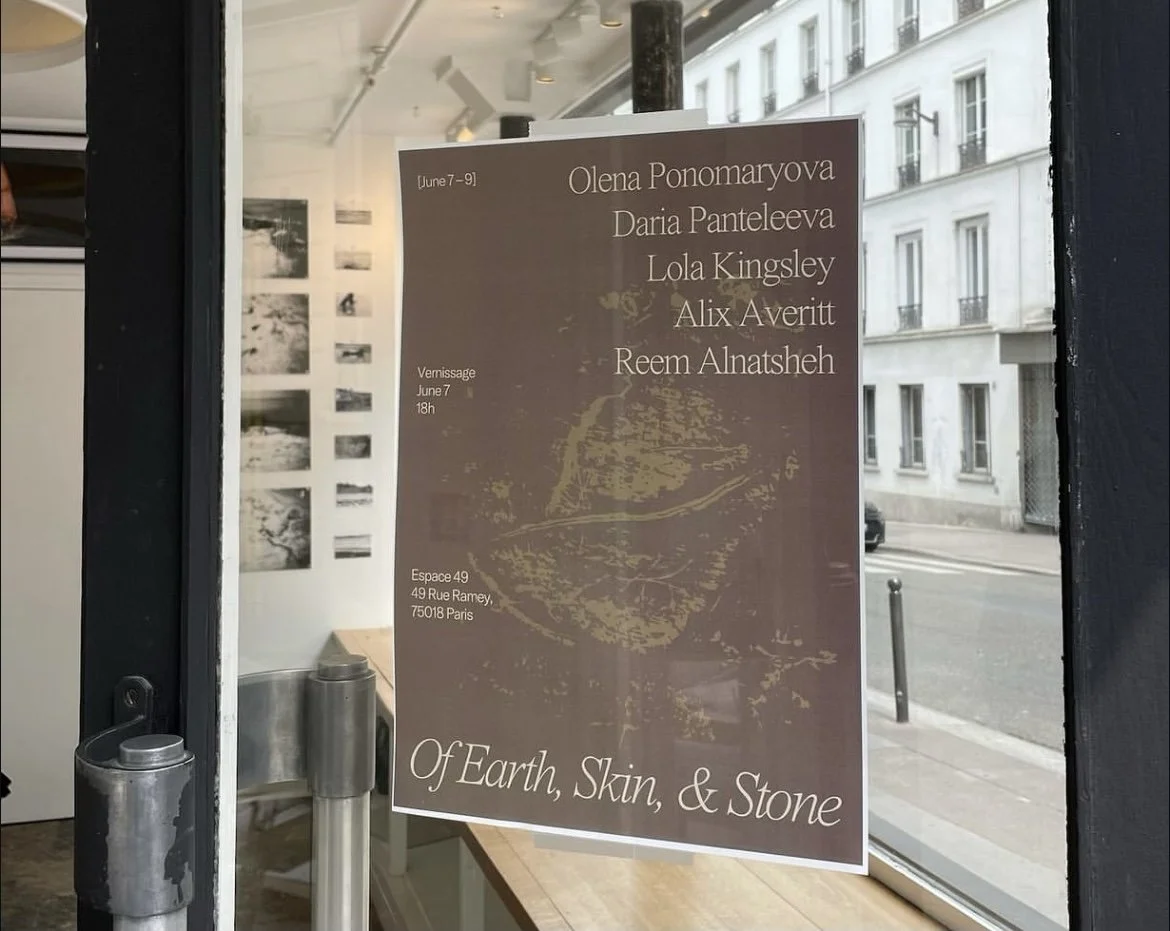 Poster for an art exhibition titled 'Of Earth, Skin, & Stone' featuring artists Olena Ponomaryova, Daria Panteleeva, Lola Kingsley, Alix Averitt, and Reem Alnatseh at Espace 49, Paris, from June 7-9, with a vernissage on June 7 at 6 pm.